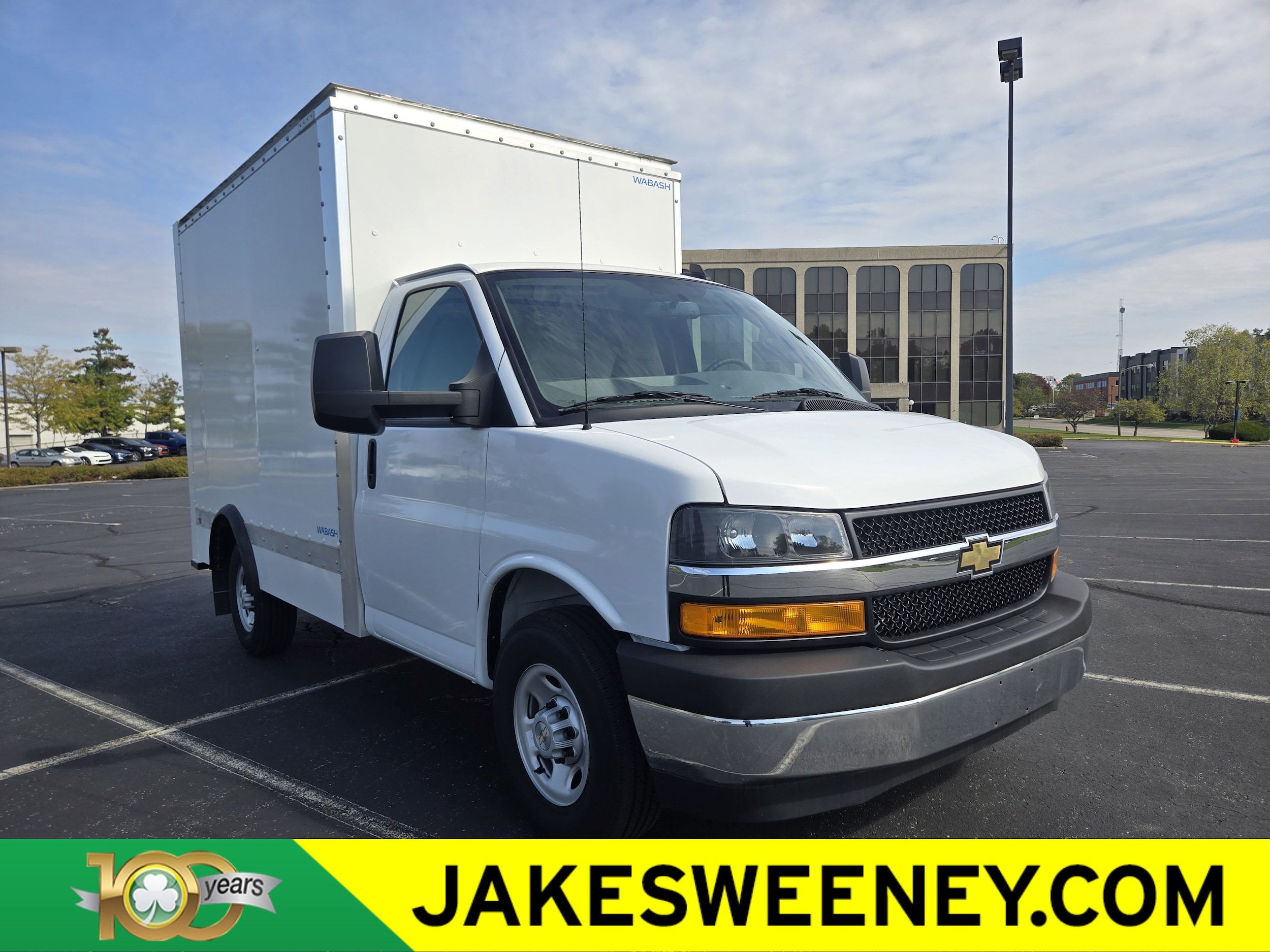 2024 Chevrolet Express Cutaway Base's photo