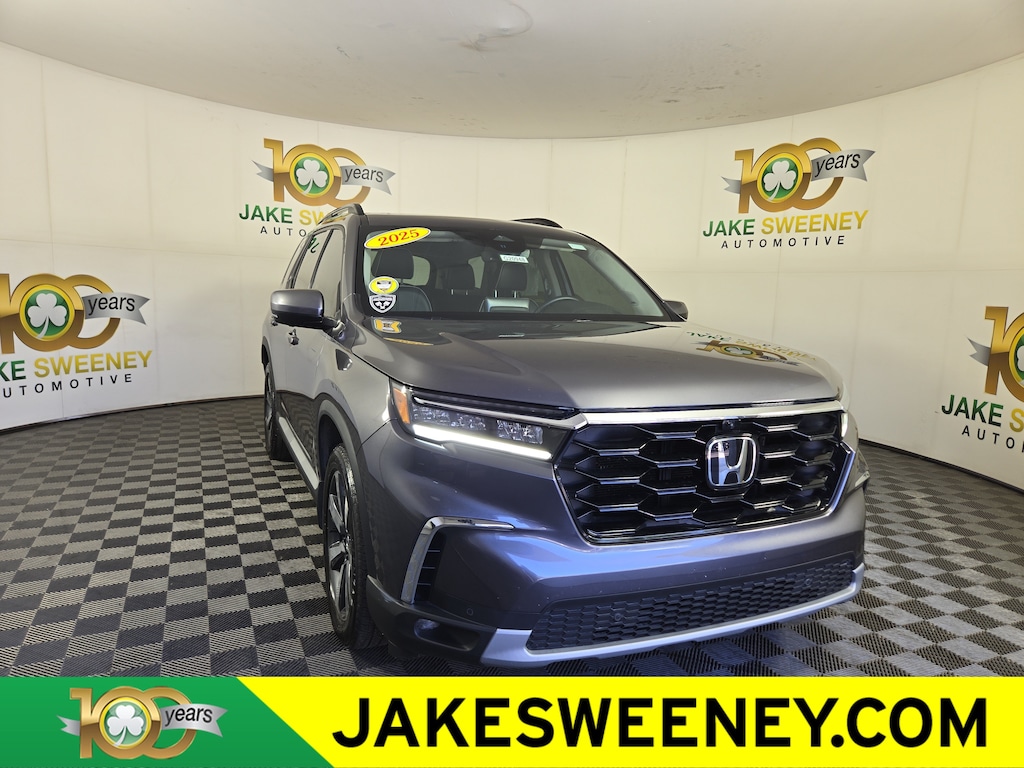 Used 2025 Honda Pilot Elite SUV
