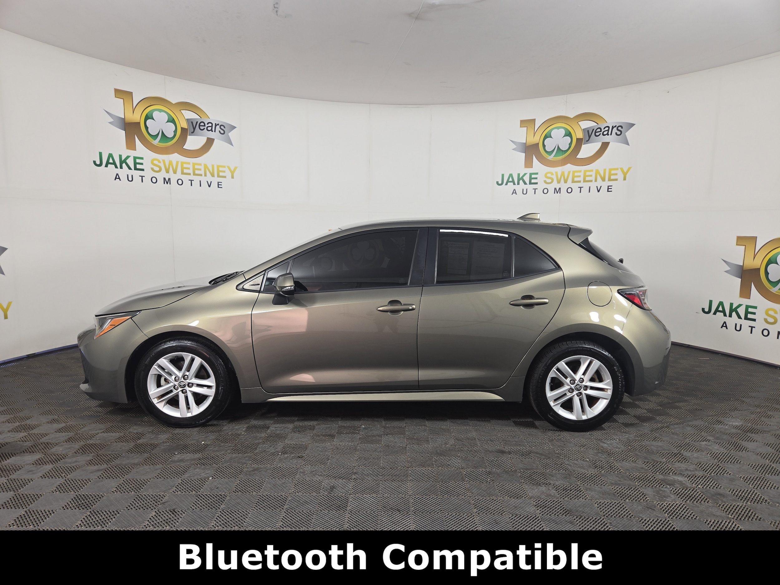 2020 Toyota Corolla SE photo 3