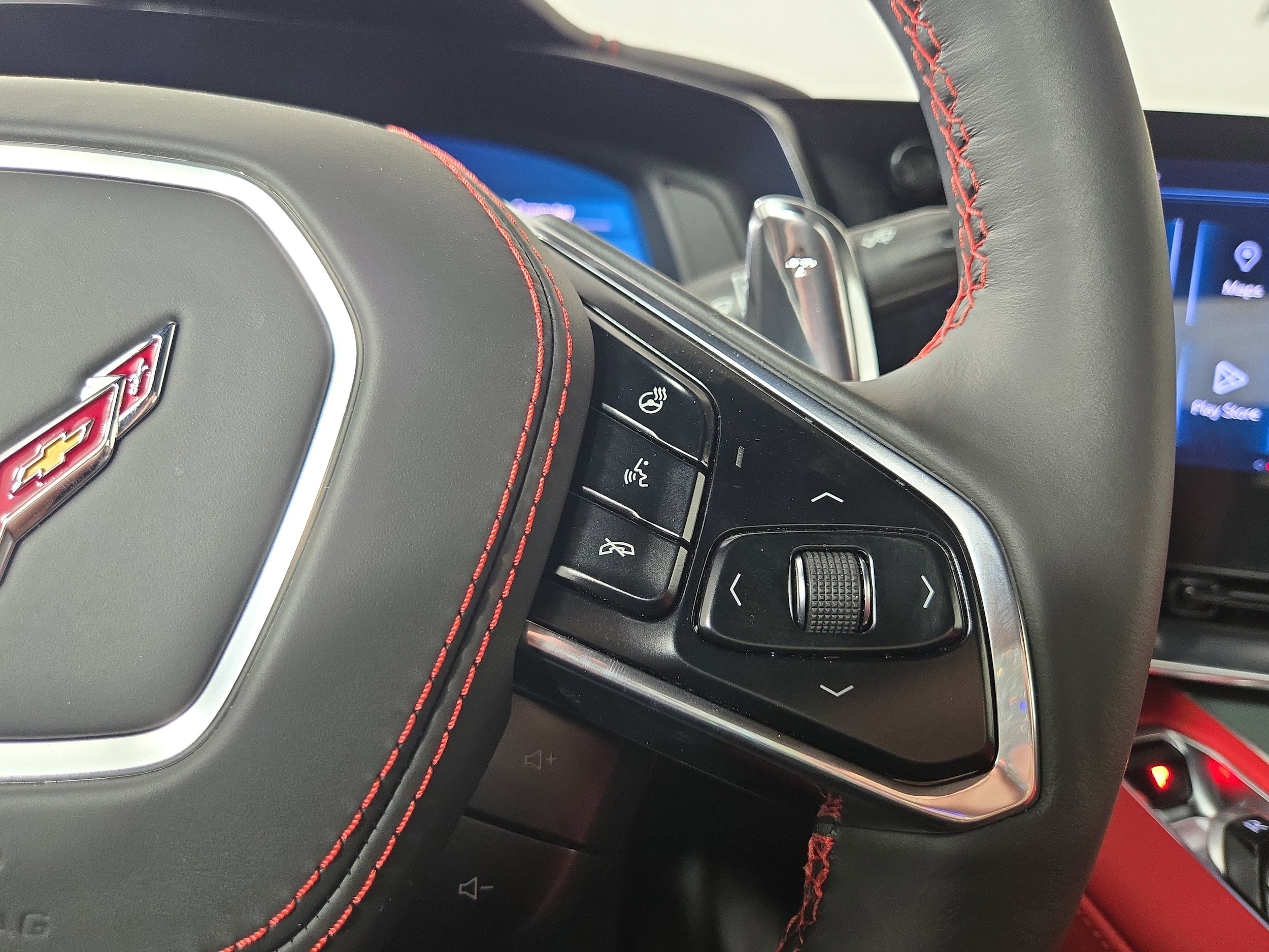 2025 Chevrolet Corvette 2LZ - Photo 14