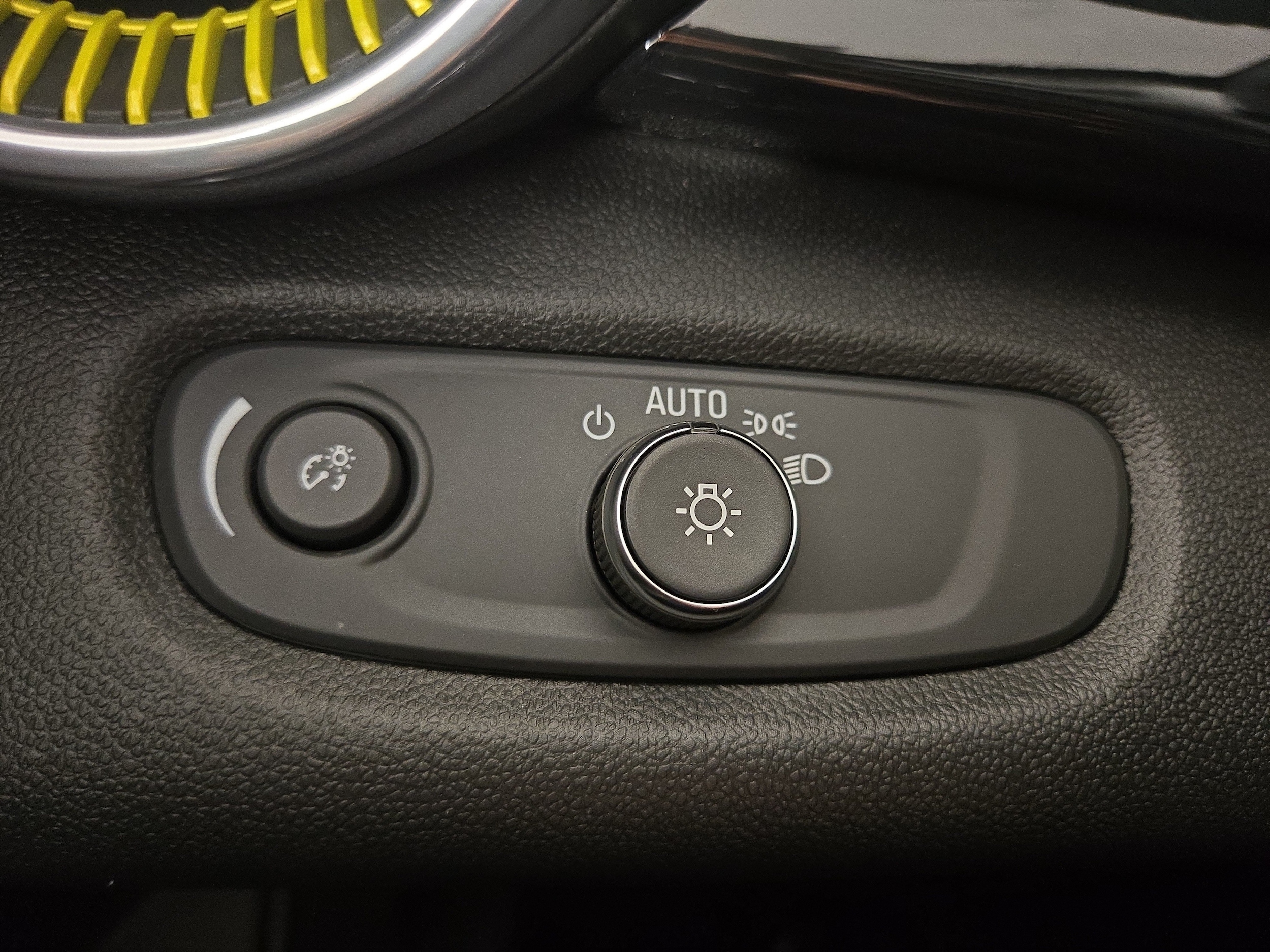 2024 Chevrolet Trax Activ - Photo 26