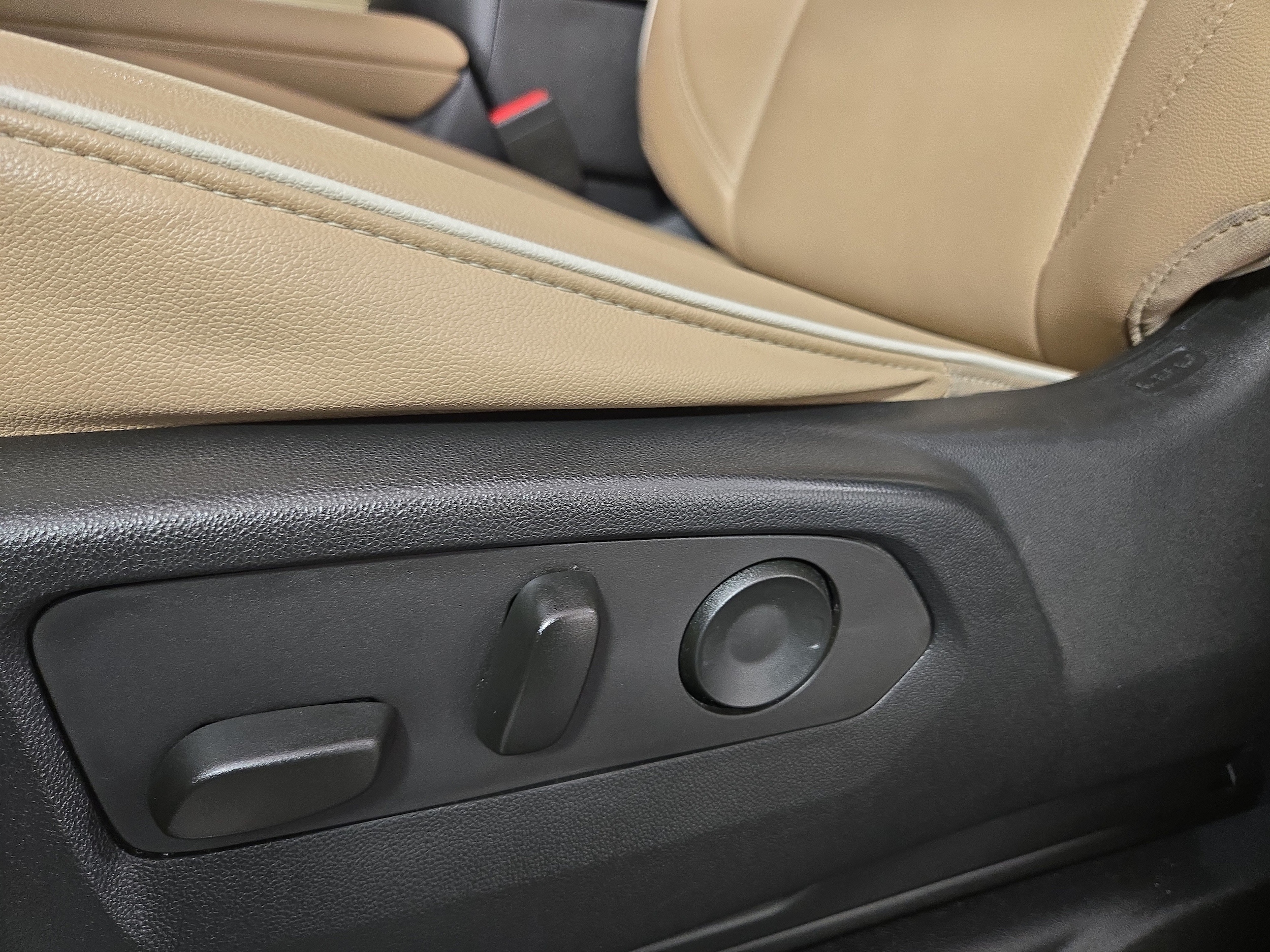 2023 Chevrolet Tahoe Premier - Photo 30