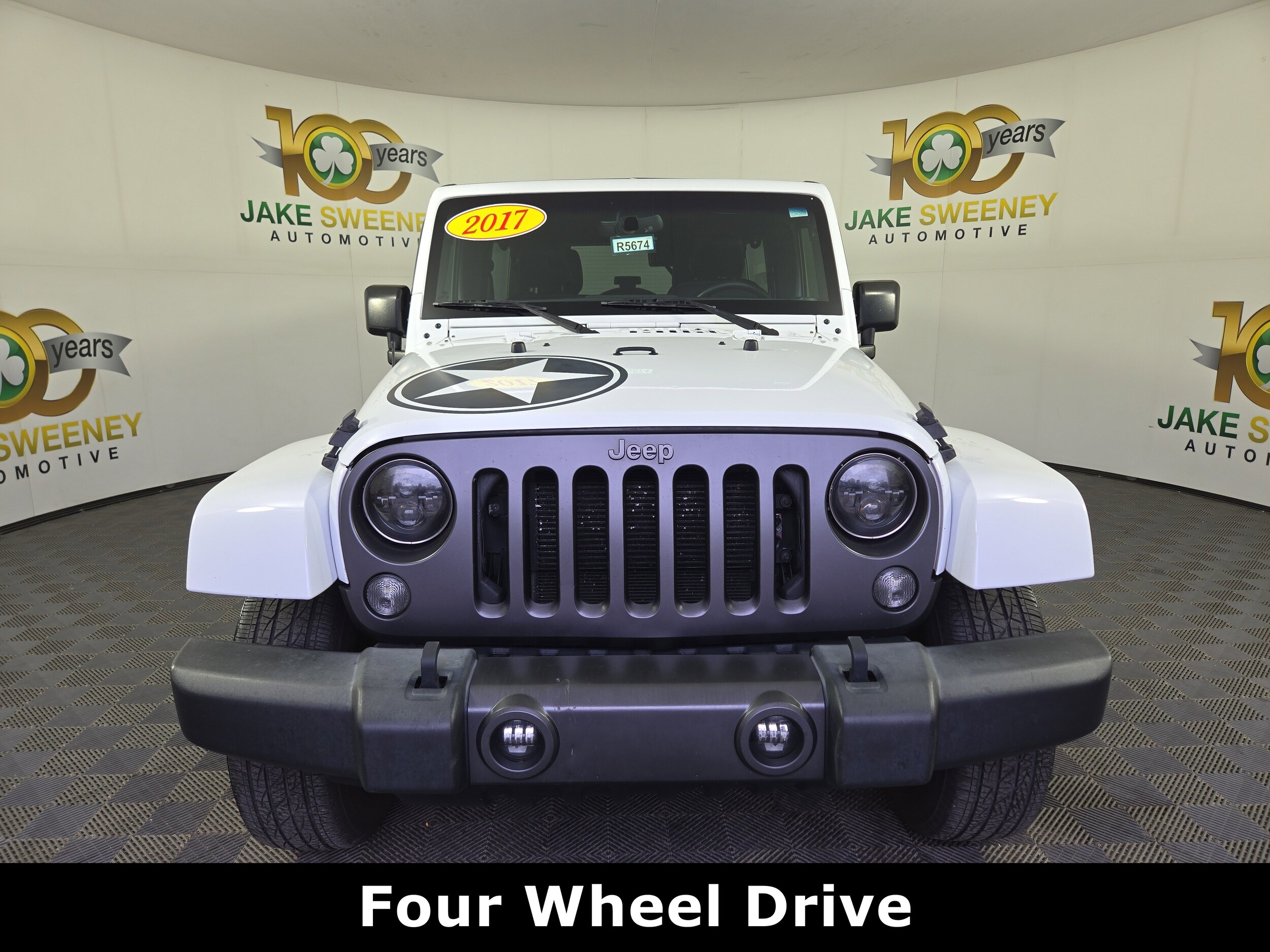 2017 Jeep Wrangler Unlimited Freedom photo 2