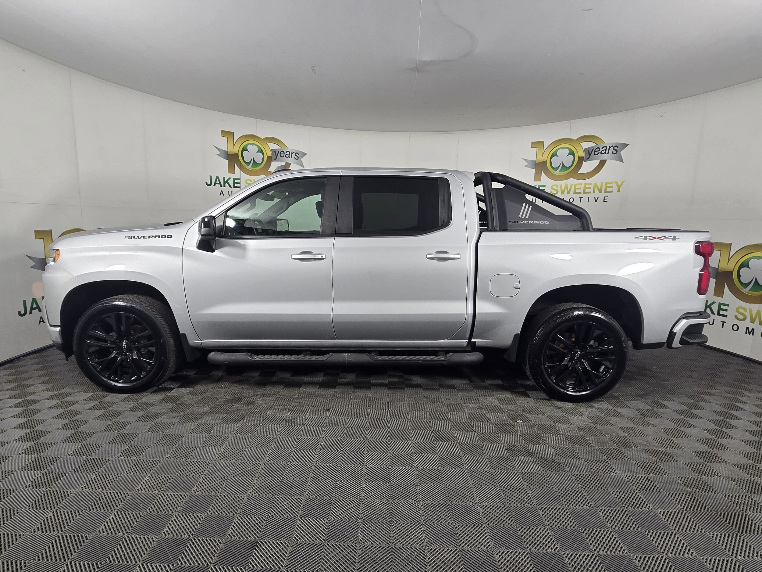 2021 Chevrolet Silverado 1500 RST photo 3