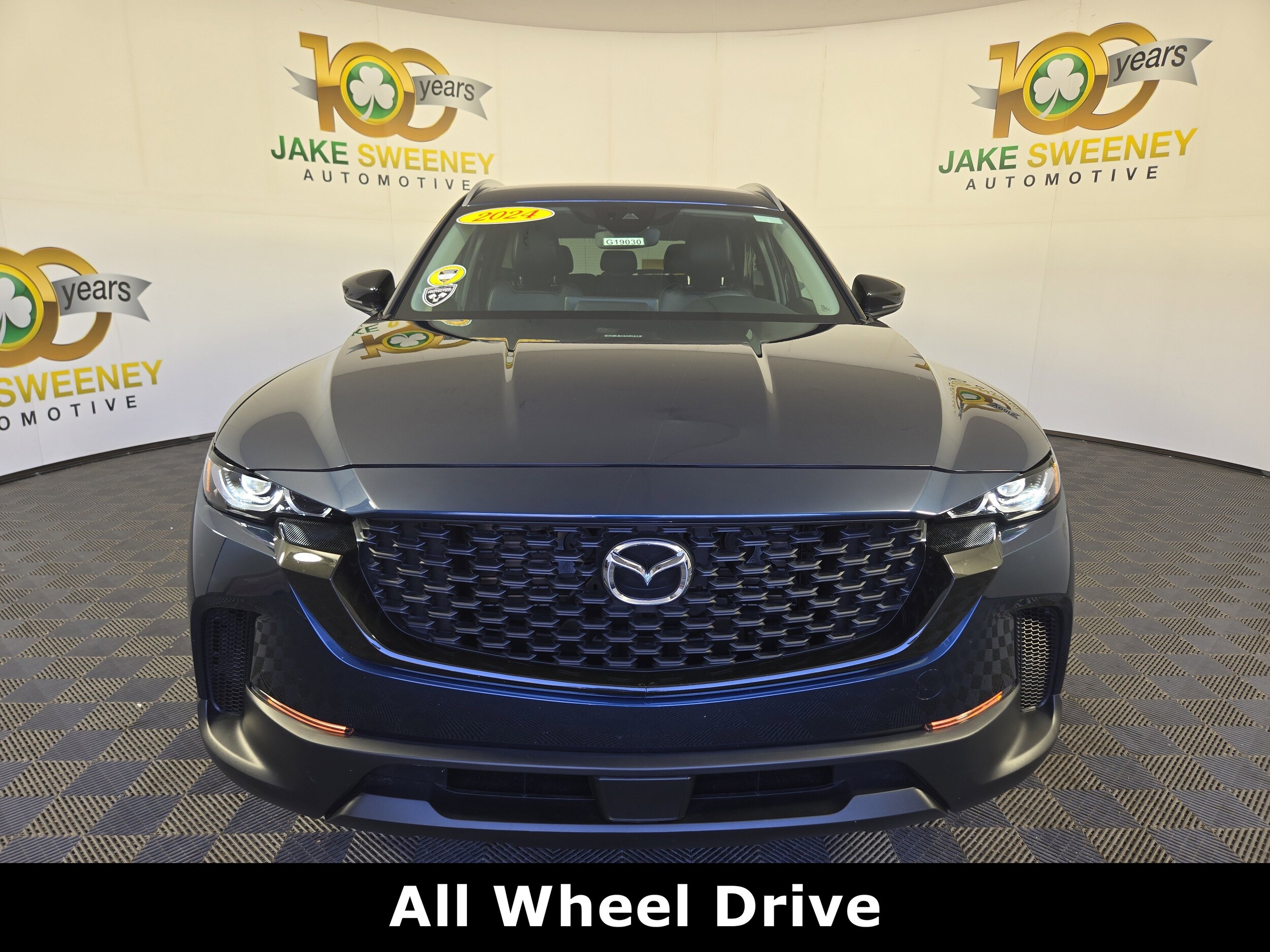 2024 Mazda CX-50 2.5 S Preferred photo 2