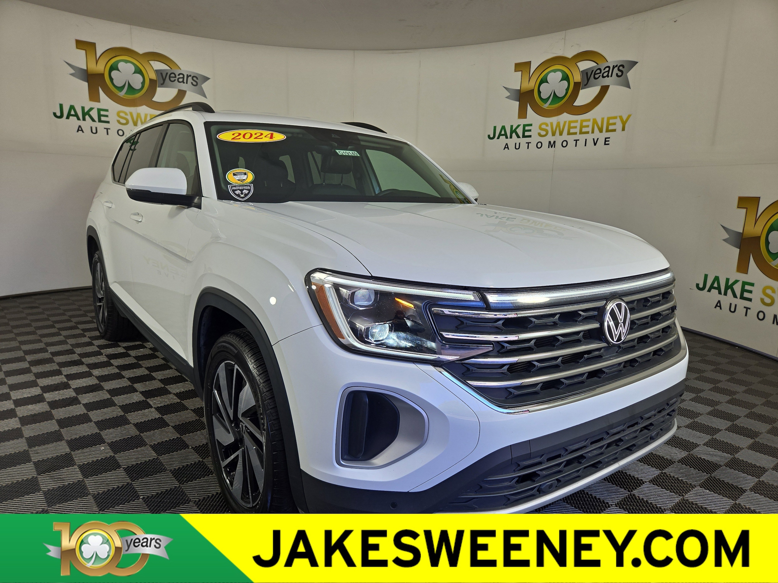 2024 Volkswagen Atlas SE w/Tech