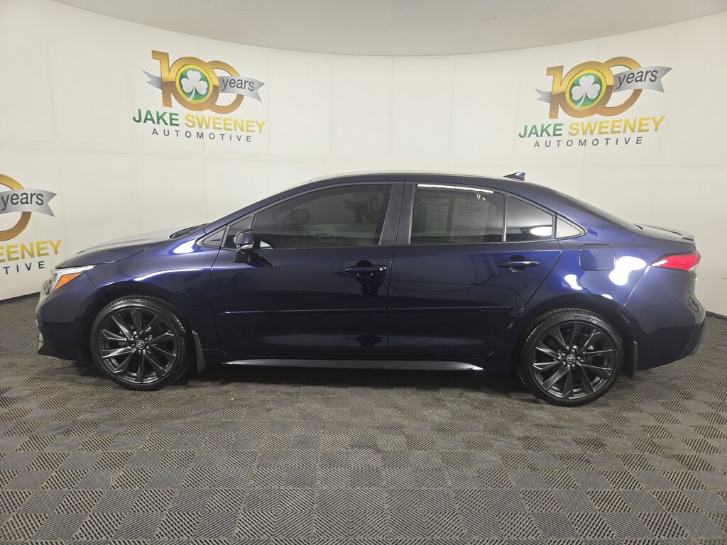 Used 2024 Toyota Corolla SE Sedan