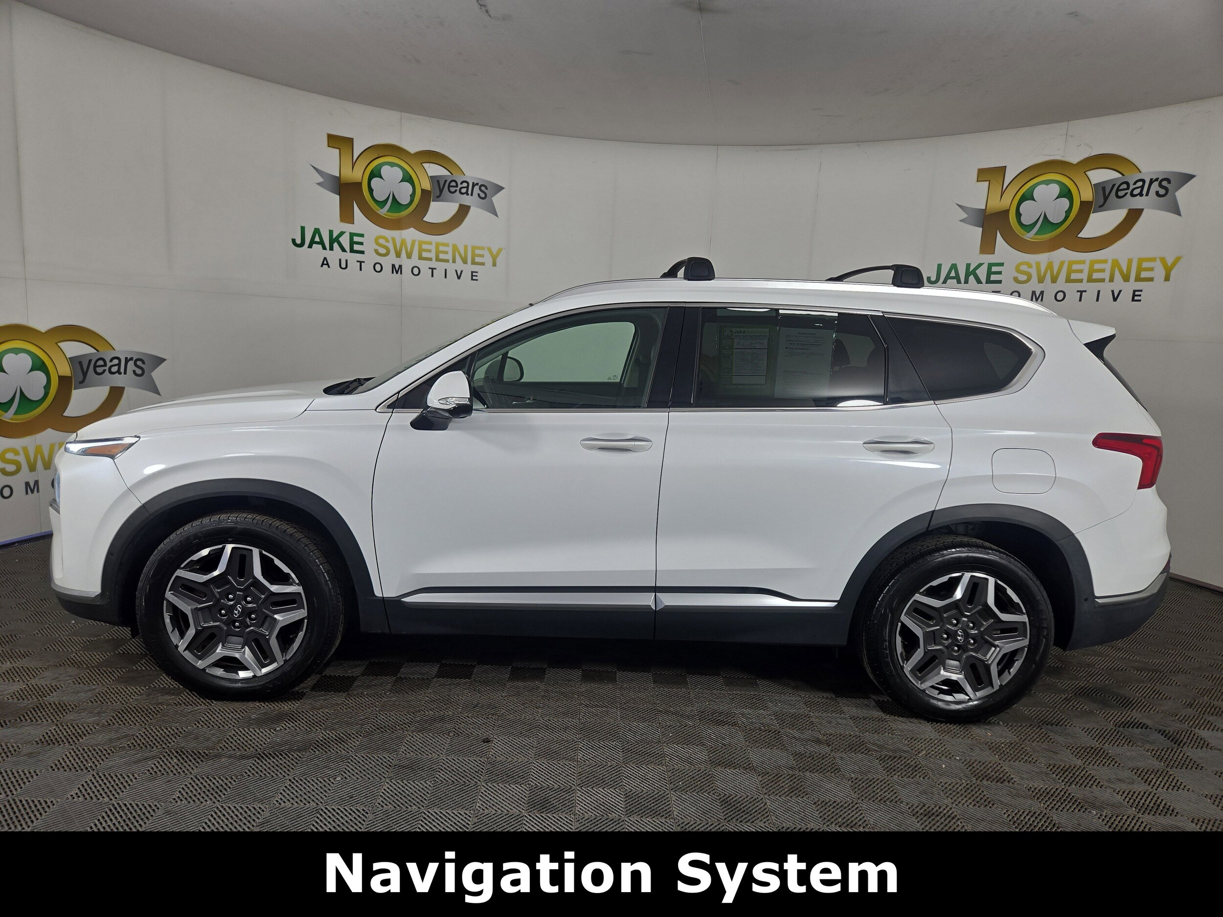 2022 Hyundai Santa Fe Limited photo 2