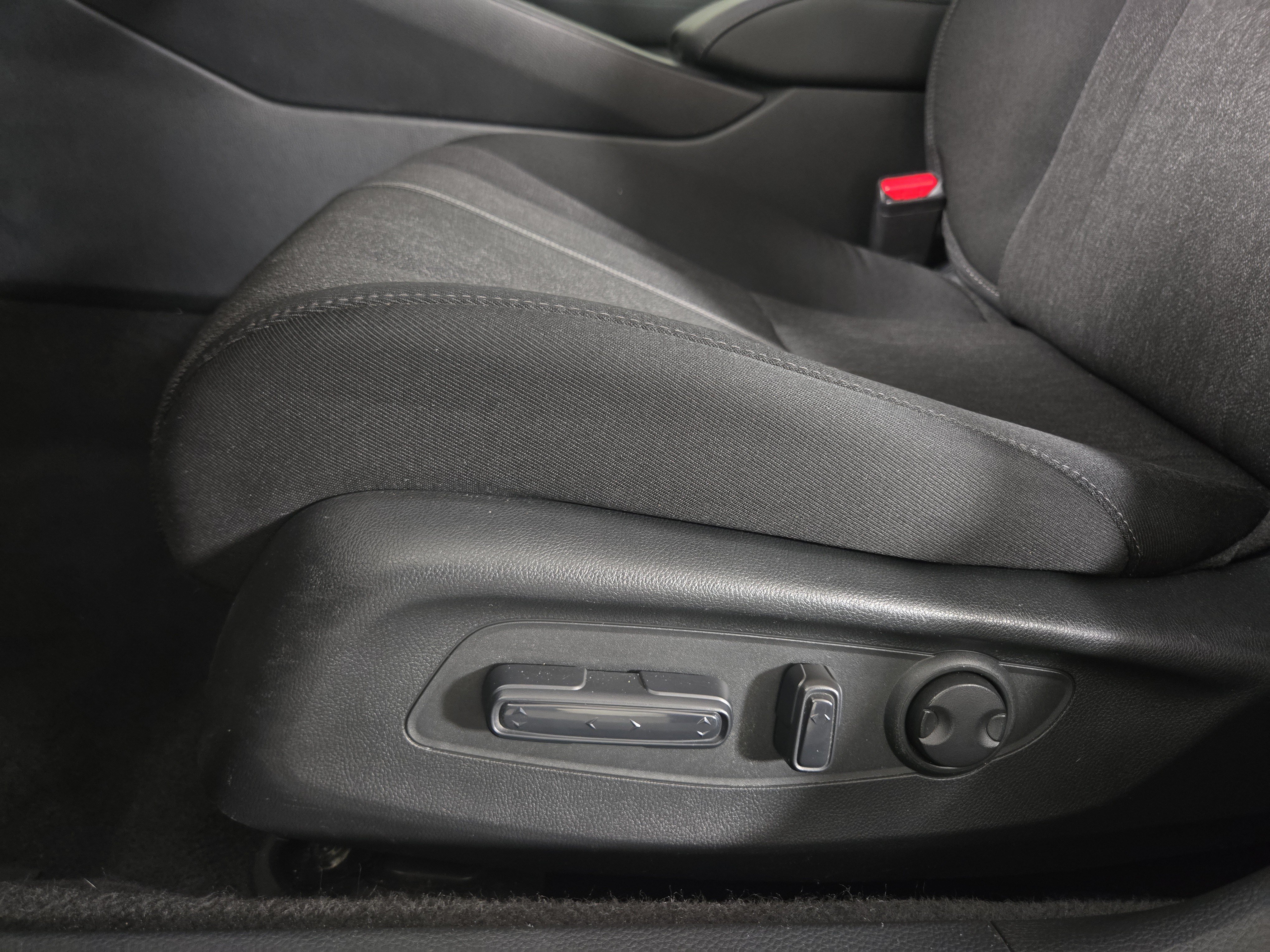 2025 Honda Accord Hybrid Sport - Photo 29