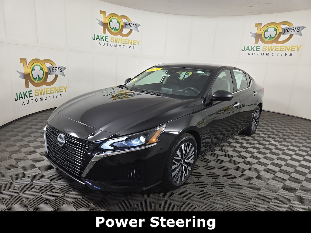 Used 2025 Nissan Altima SV Sedan