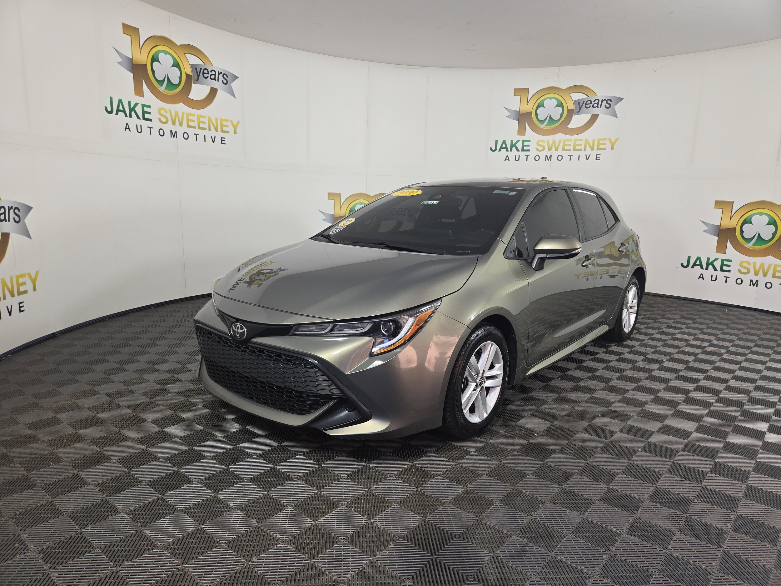 2020 Toyota Corolla SE photo 3