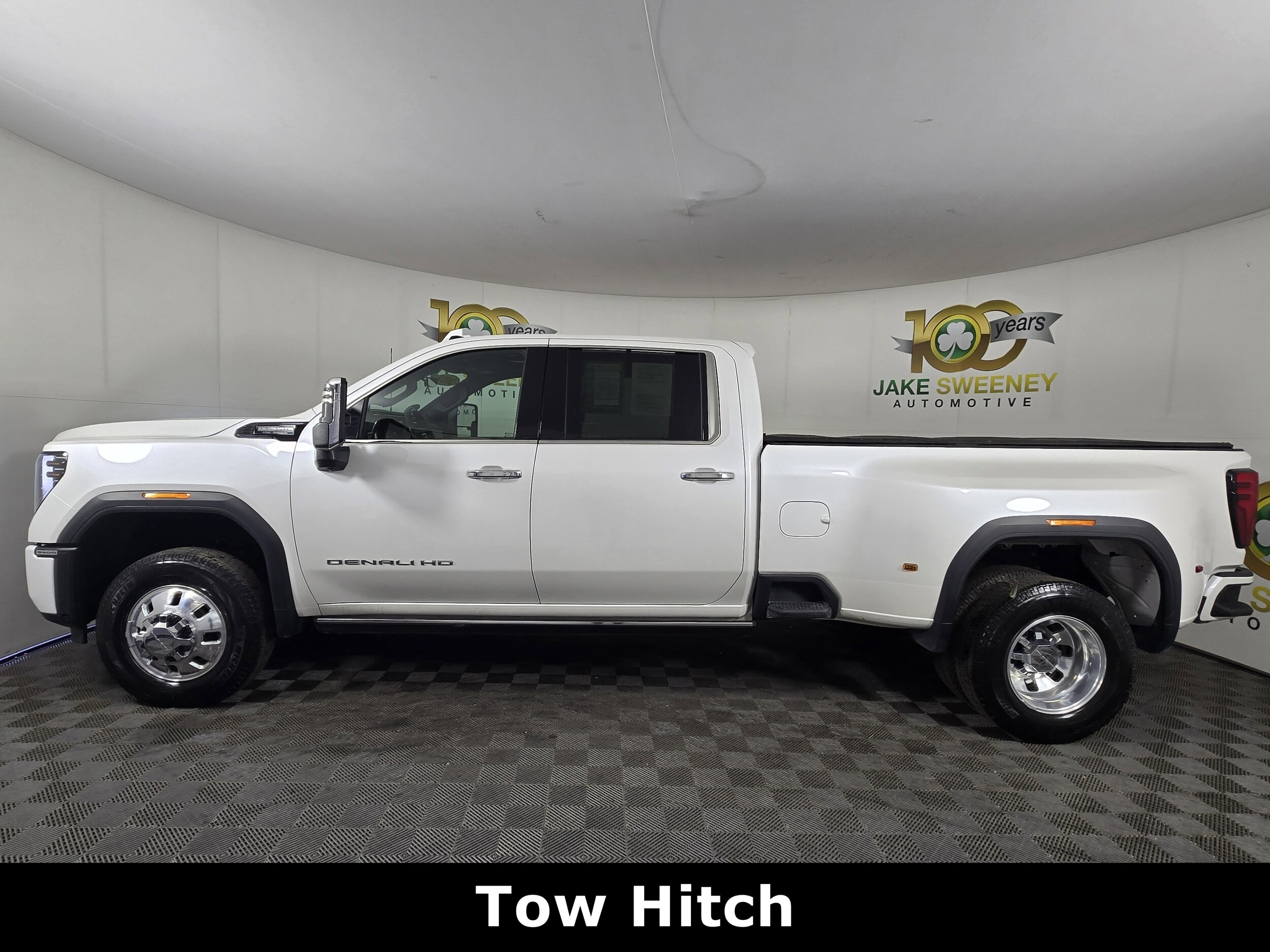 2024 Gmc Sierra 3500 HD Denali Ultimate photo 2