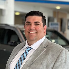 Staff member Dustin Davis from ID_b92803c74b40