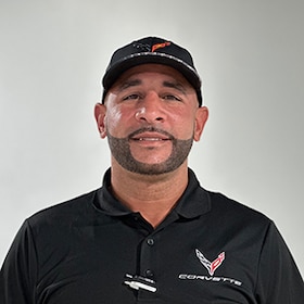 Staff member Marcus Tolle from ID_befed467a320