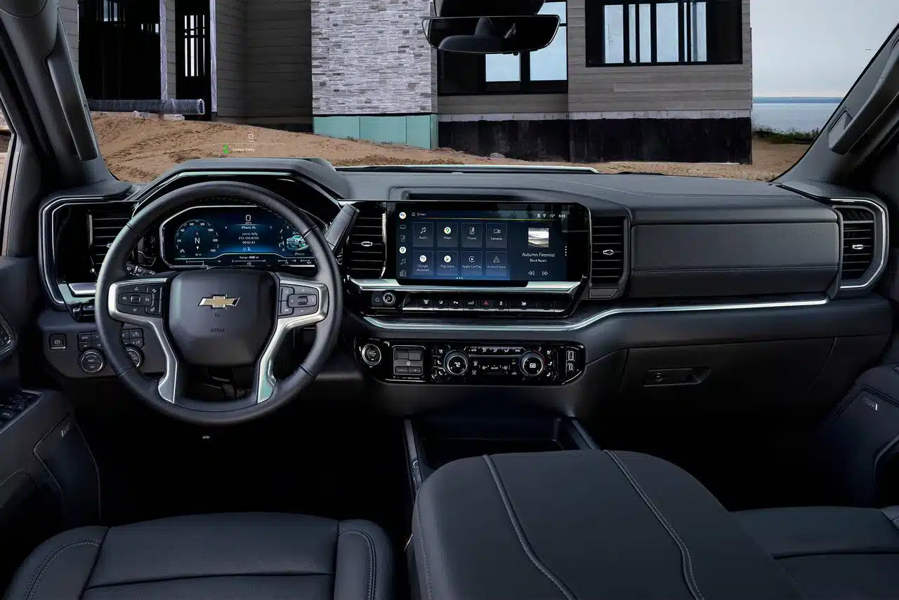 2026 Chevrolet Silverado 3500 HD interior technology