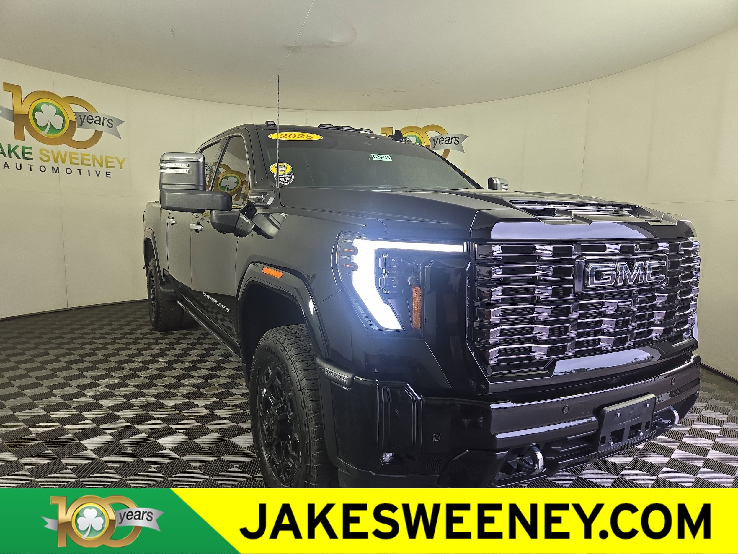 2025 GMC Sierra Denali Ultimate 4WD Crew Cab Long Box's photo