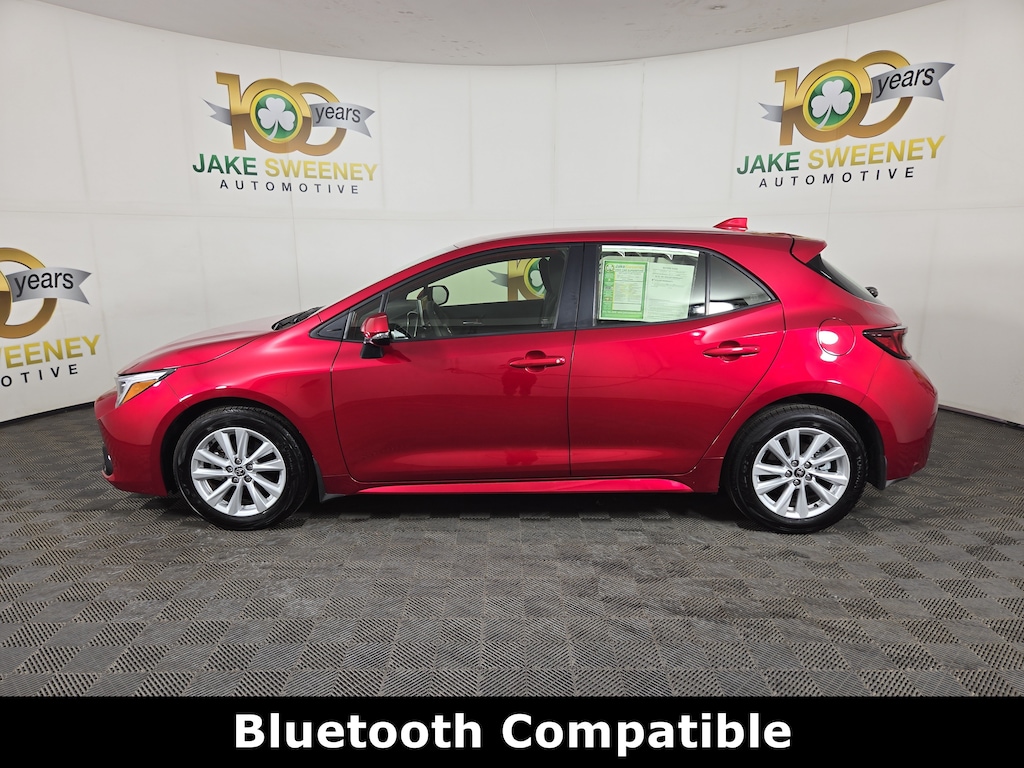 Used 2025 Toyota Corolla Hatchback SE Hatchback