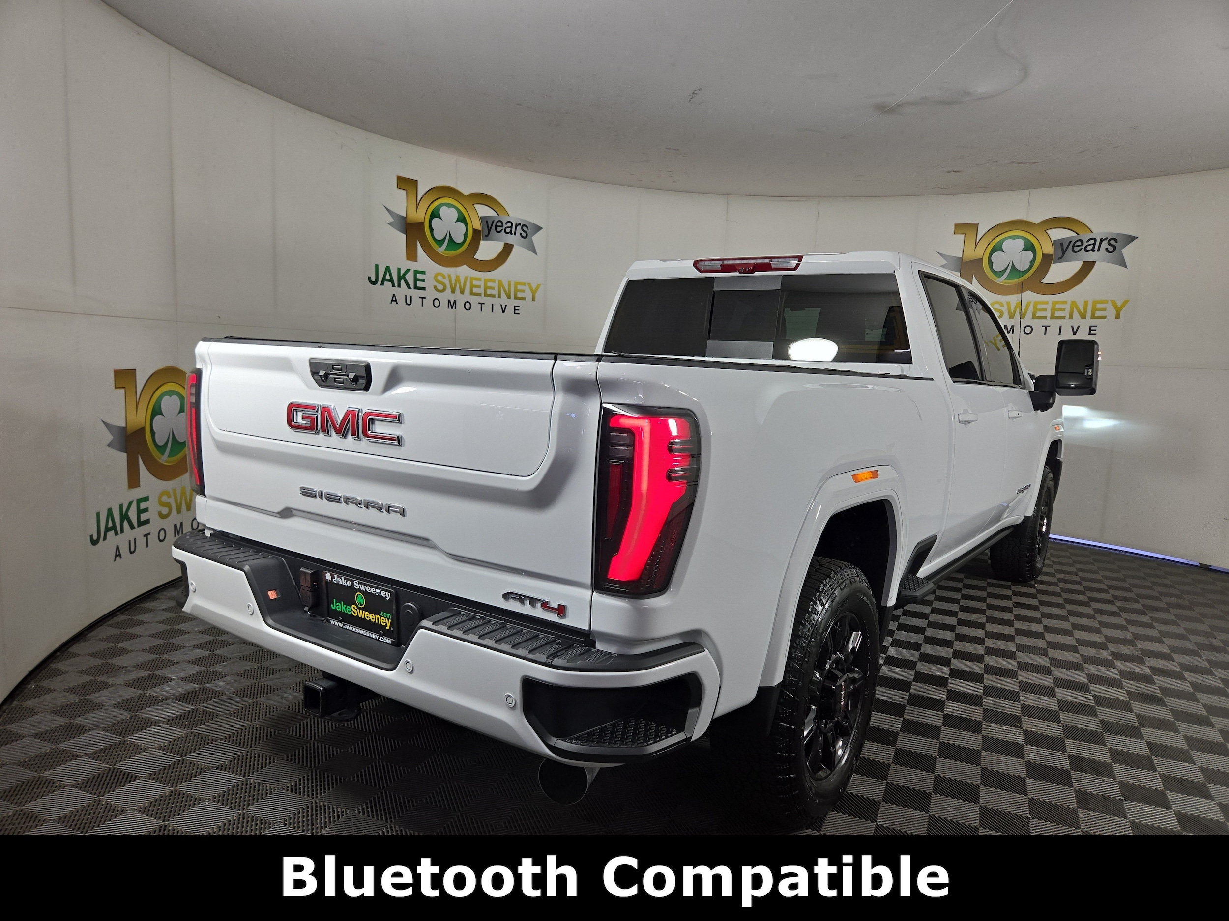 2026 GMC Sierra 2500HD AT4 - Photo 9