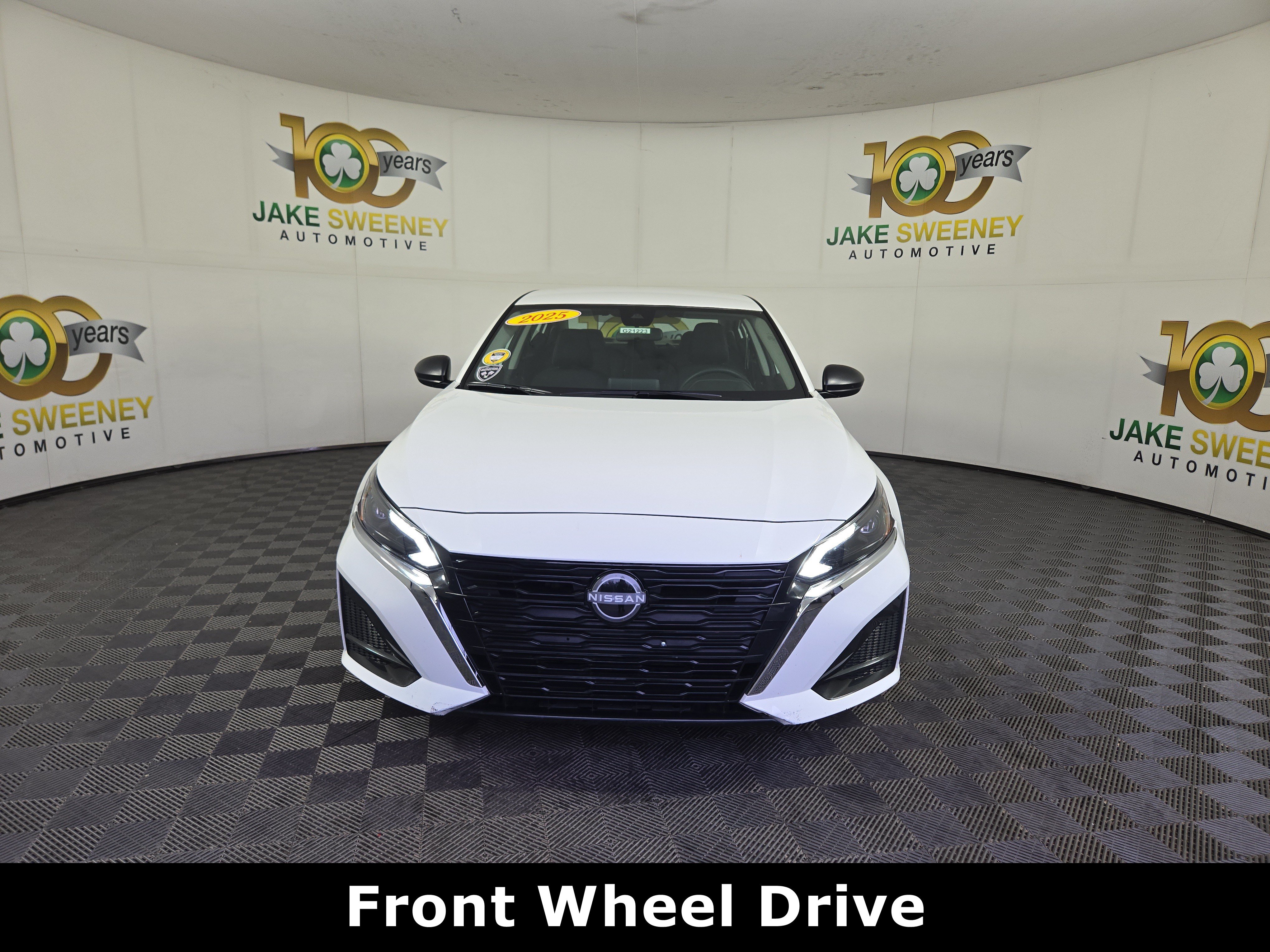 Used 2025 Nissan Altima SV Sedan