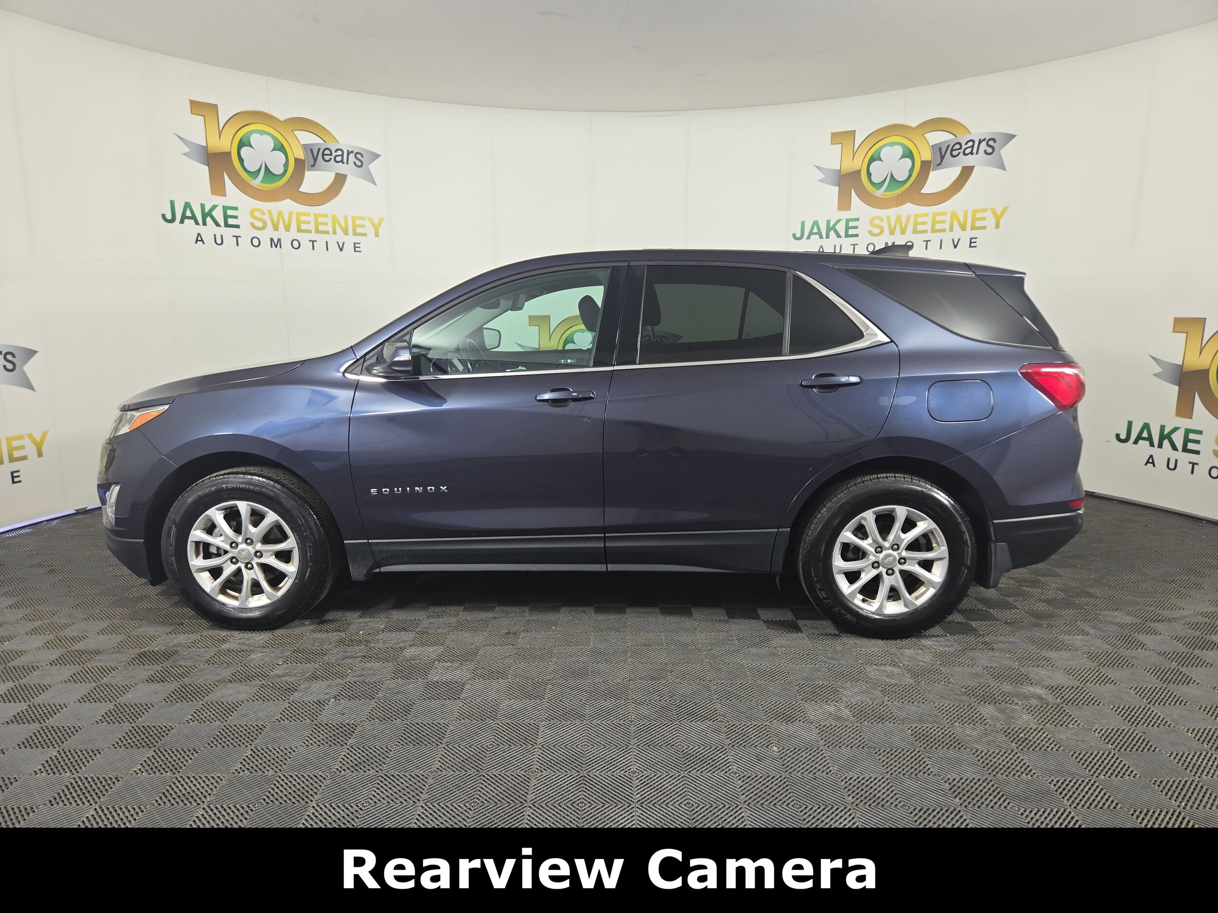 2018 Chevrolet Equinox LT photo 3