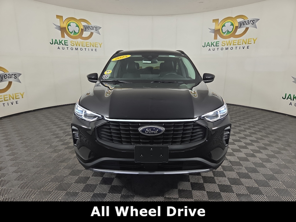 Used 2025 Ford Escape Platinum SUV
