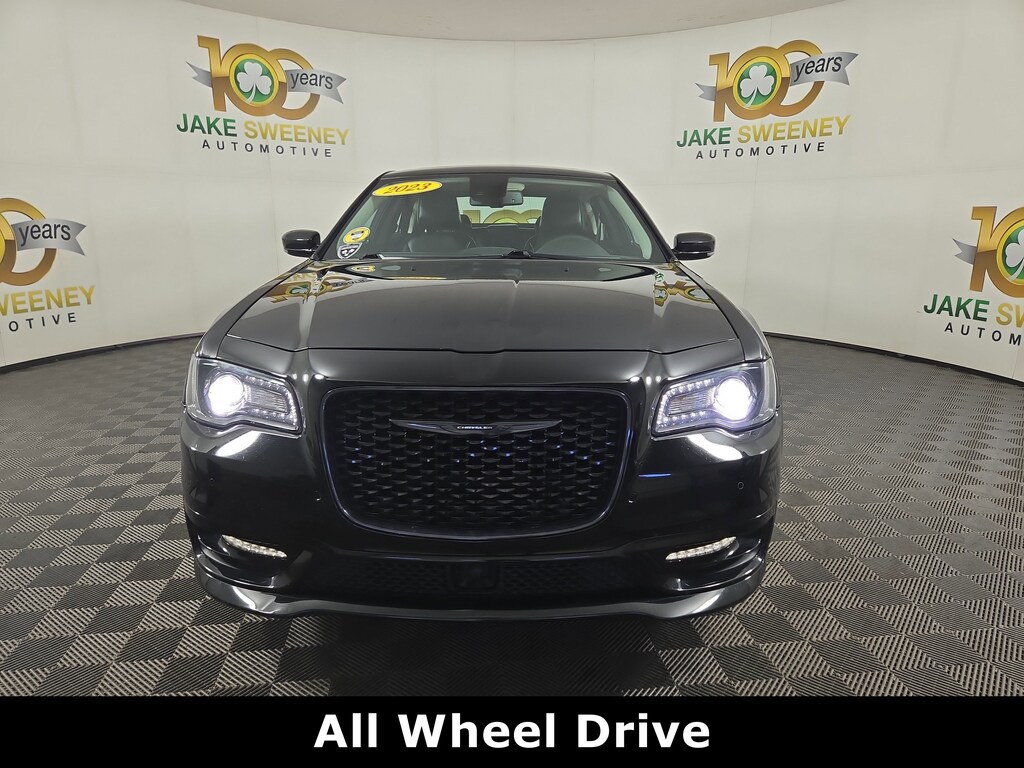 Used 2023 Chrysler 300 Touring L Sedan