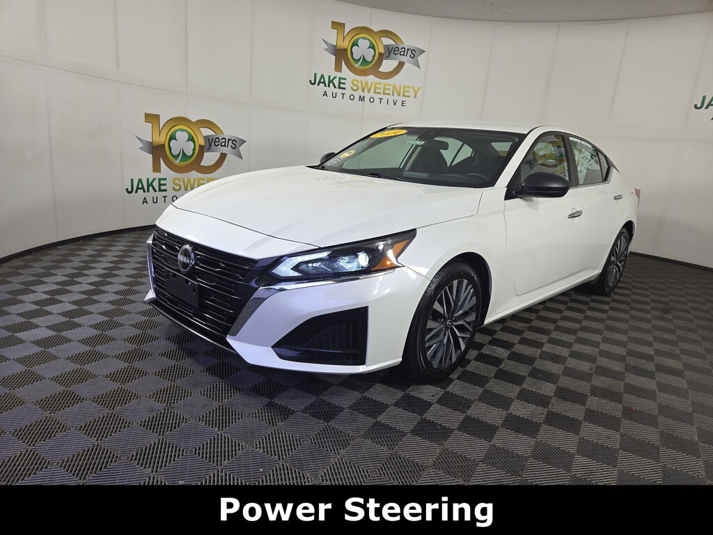 Used 2024 Nissan Altima 2.5 SV Sedan