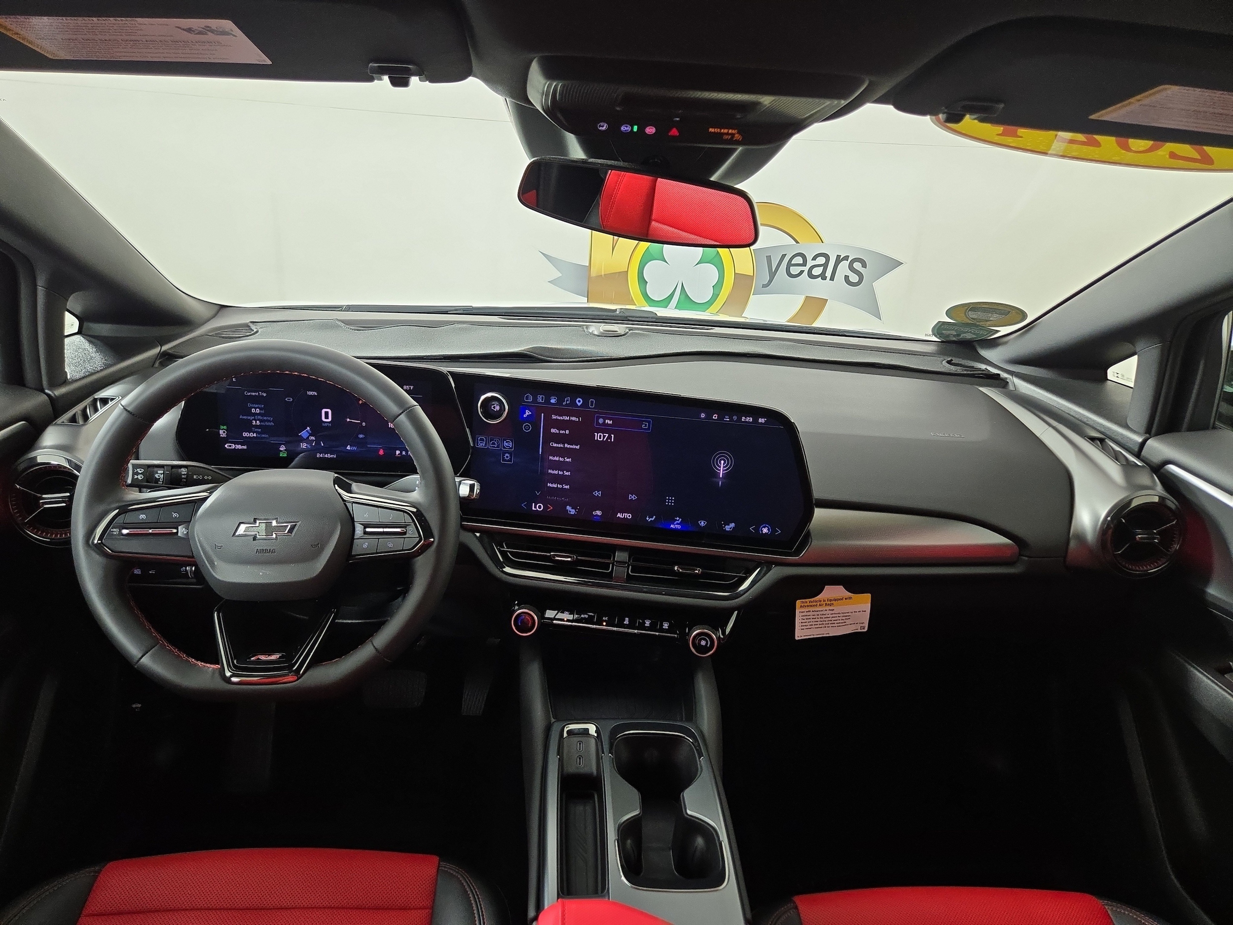 2024 Chevrolet Equinox EV RS - Photo 13