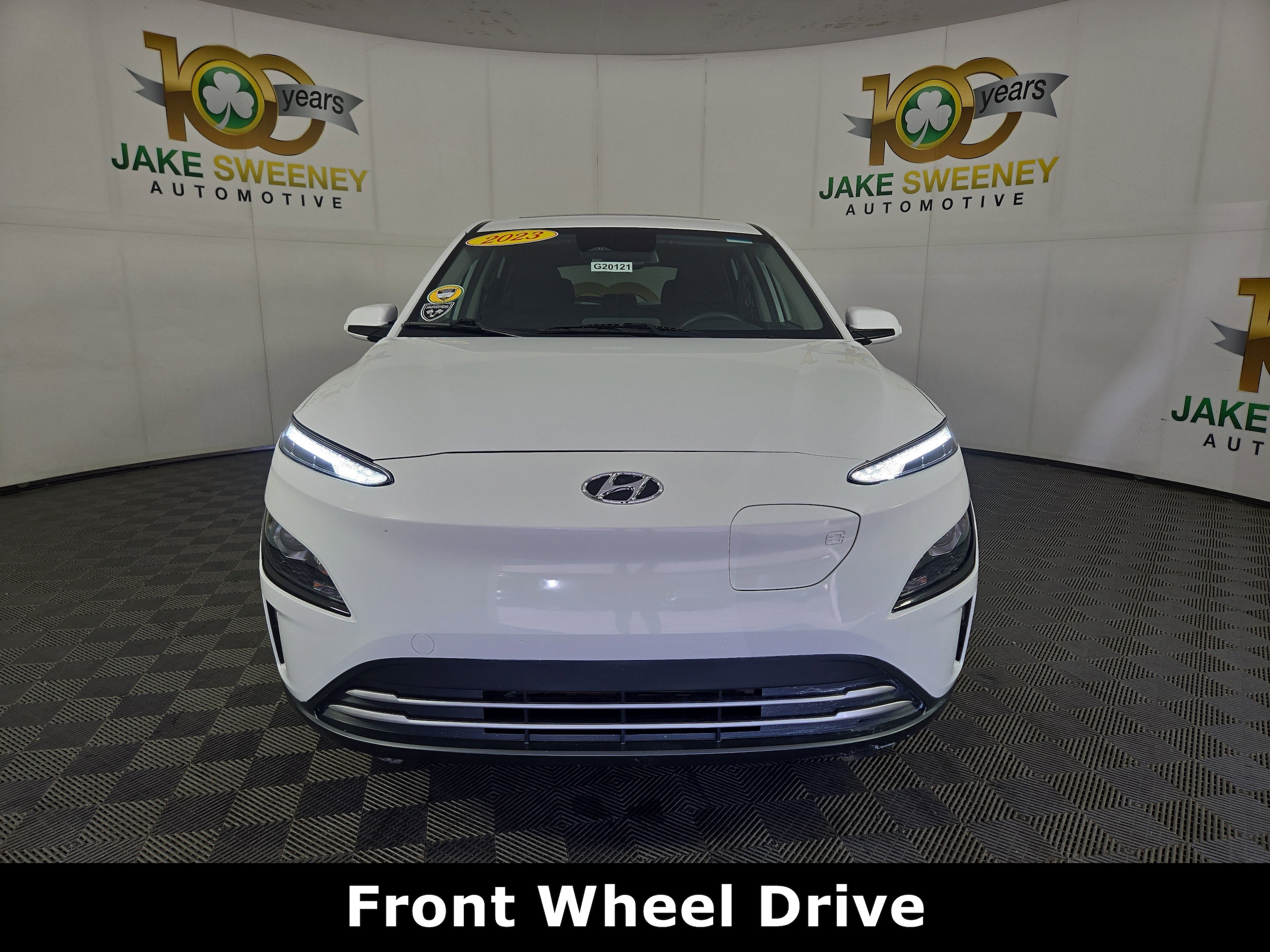 Used 2023 Hyundai Kona EV SEL with VIN KM8K33AG4PU182443 for sale in Cincinnati, OH
