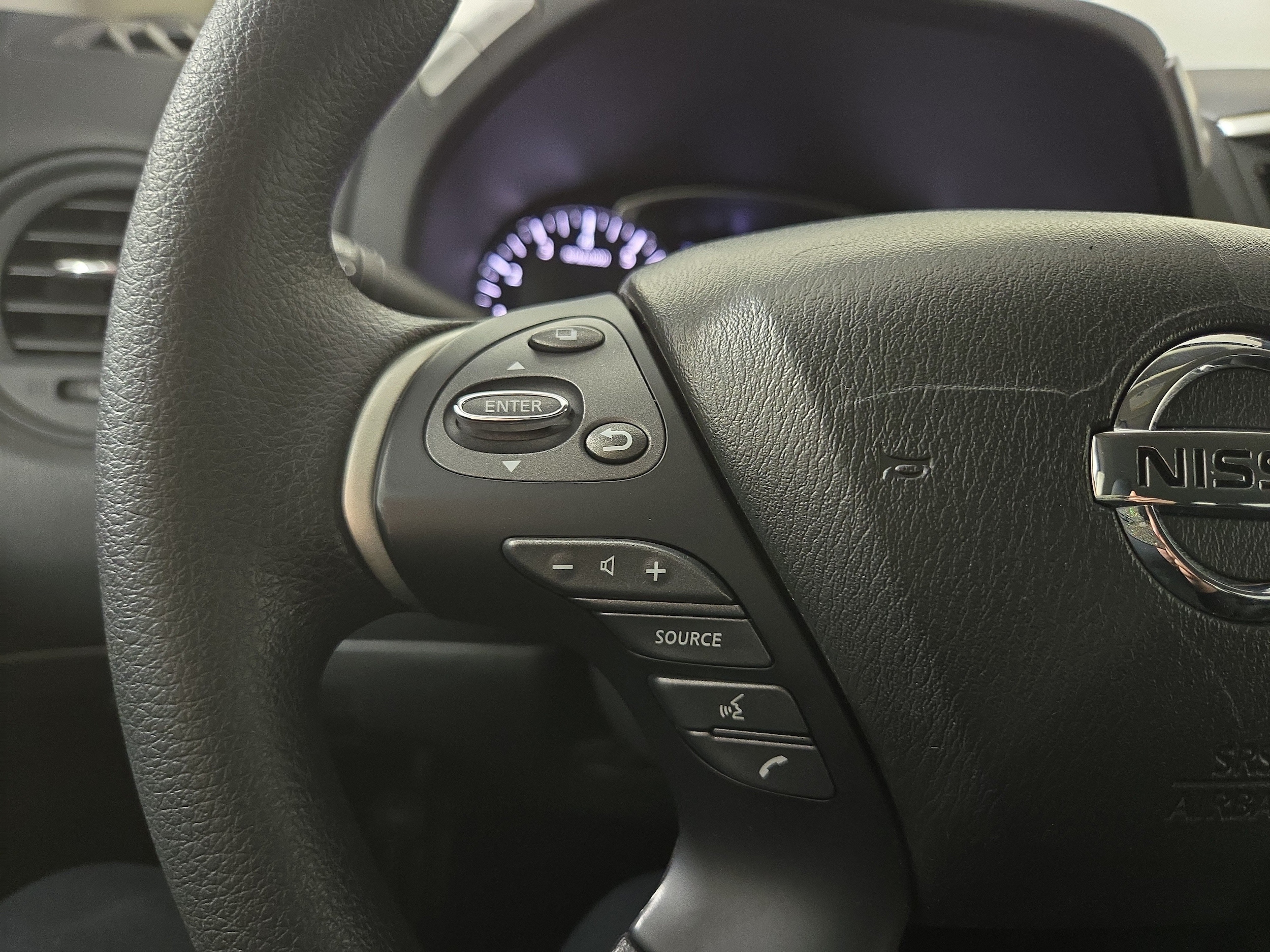 2020 Nissan Pathfinder S - Photo 16