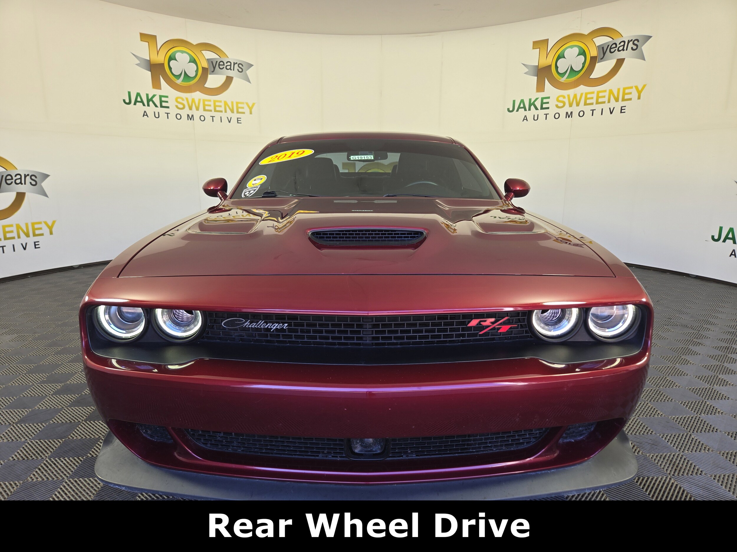 2019 Dodge Challenger R/T Scat Pack Widebody photo 2