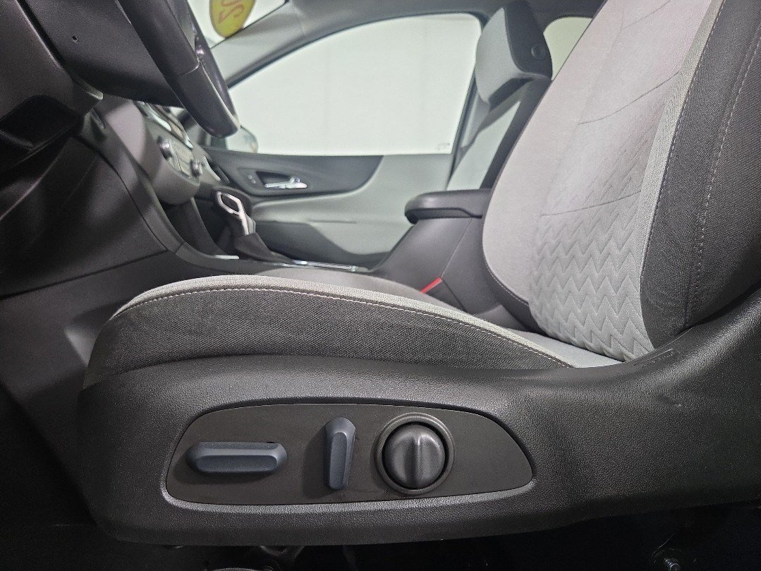 2022 Chevrolet Equinox LT - Photo 29