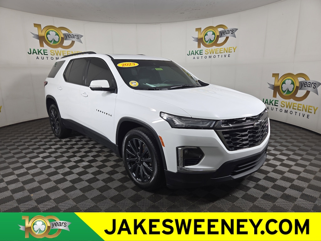 Used 2023 Chevrolet Traverse RS SUV
