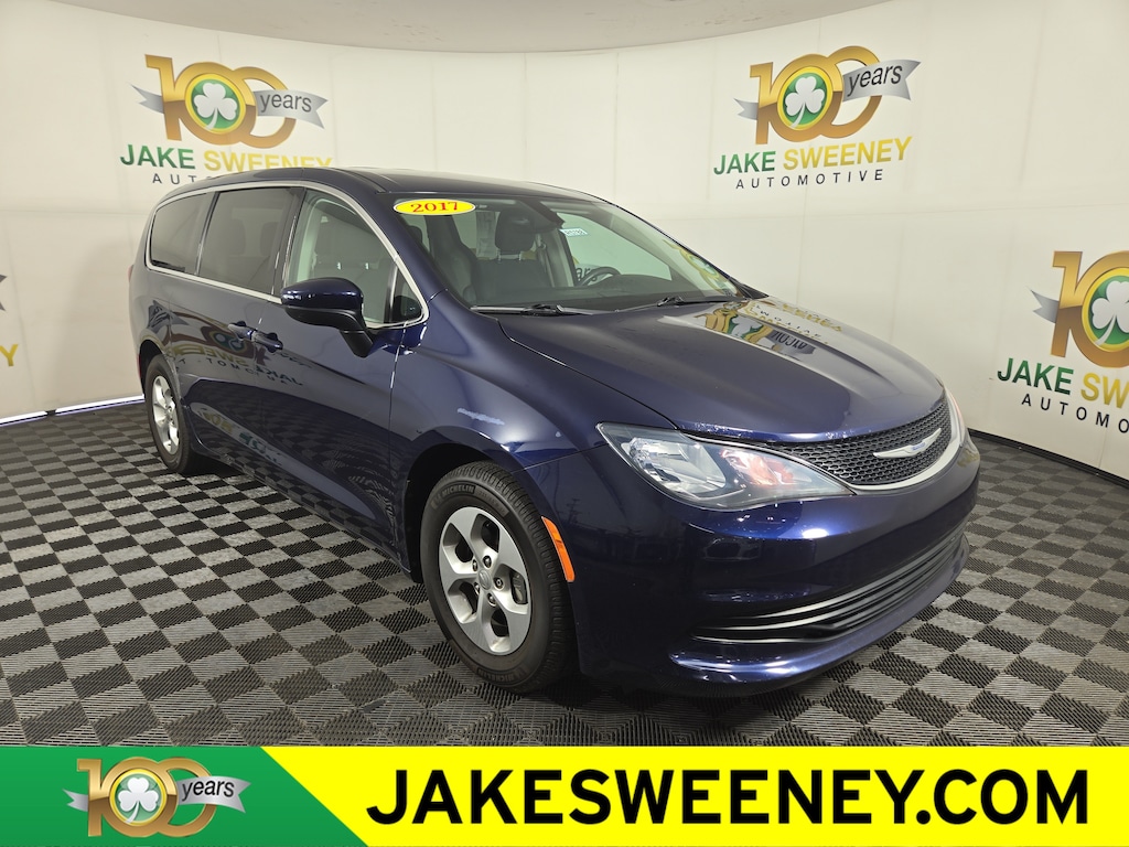 Used 2017 Chrysler Pacifica LX Van