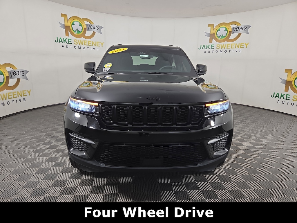 Used 2024 Jeep Grand Cherokee Altitude X 4x4 SUV