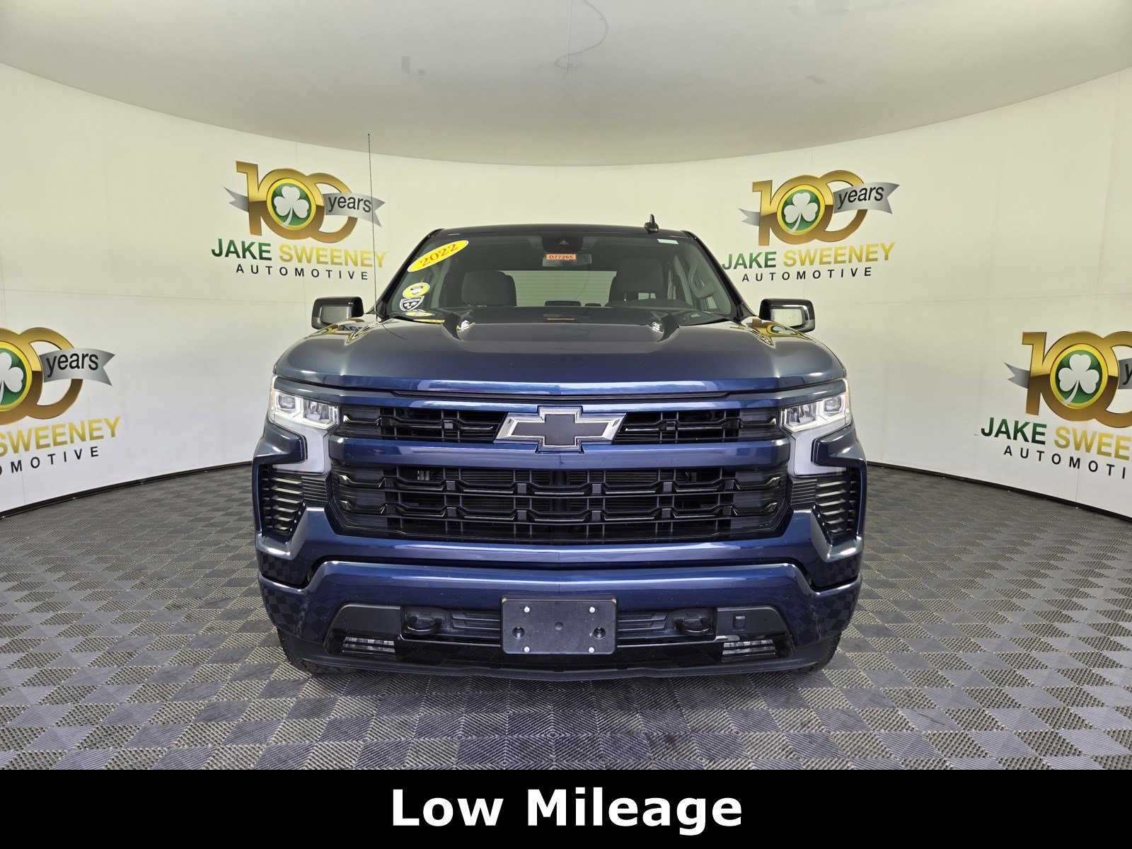 Used 2022 Chevrolet Silverado 1500 RST with VIN 1GCUDEEL0NZ559542 for sale in Cincinnati, OH