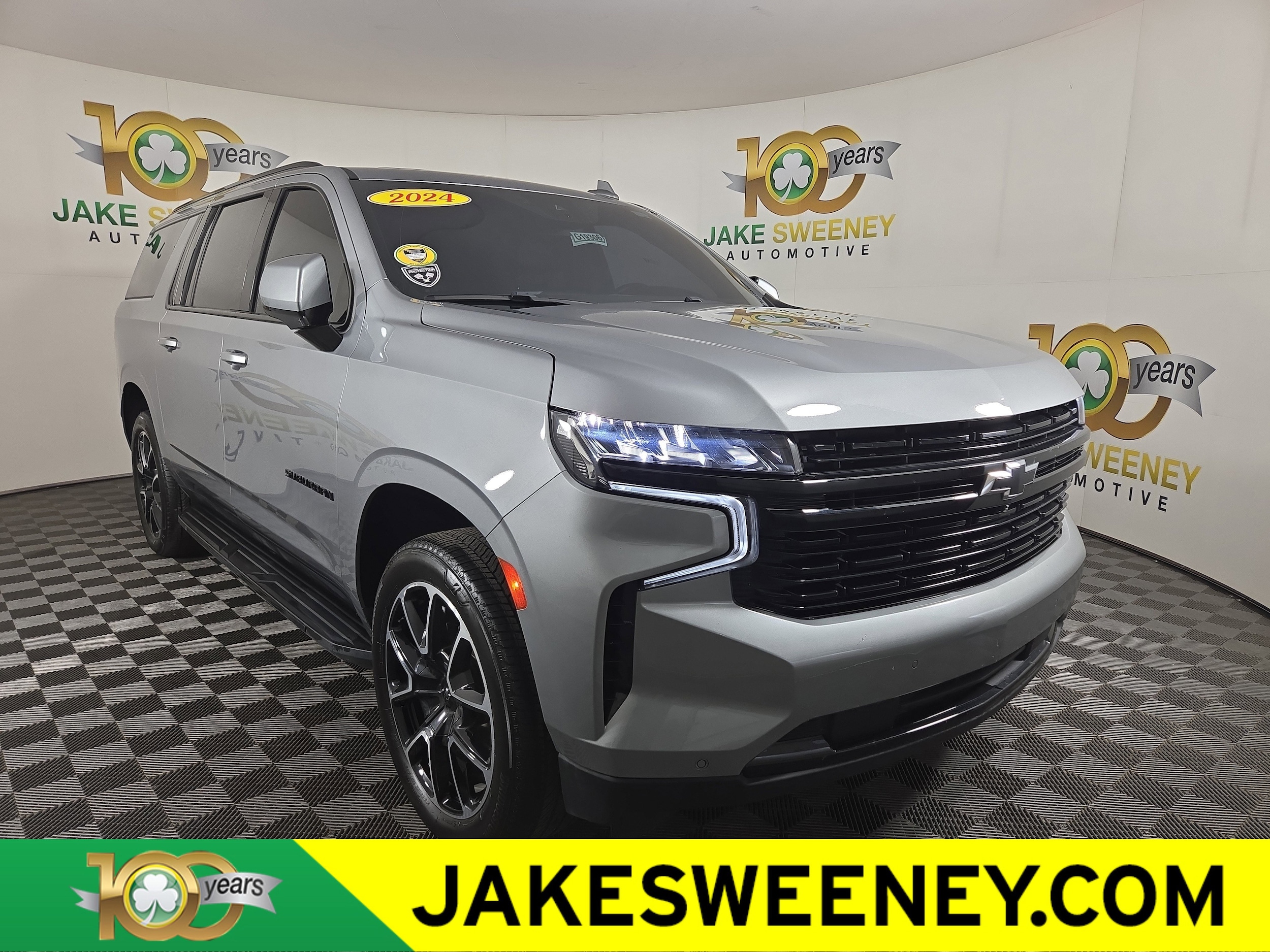 2024 Chevrolet Suburban RST's photo