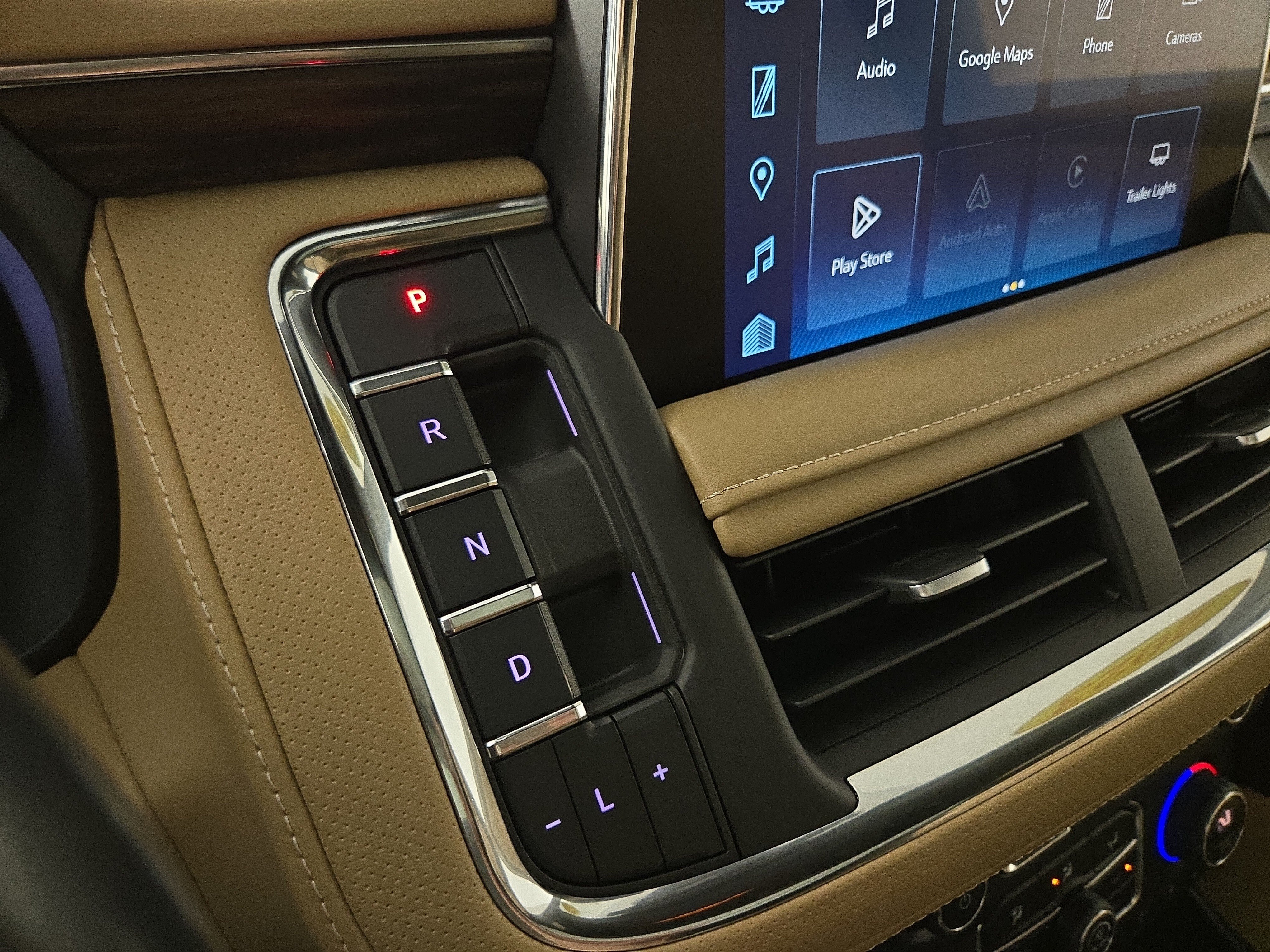 2023 Chevrolet Tahoe Premier - Photo 25