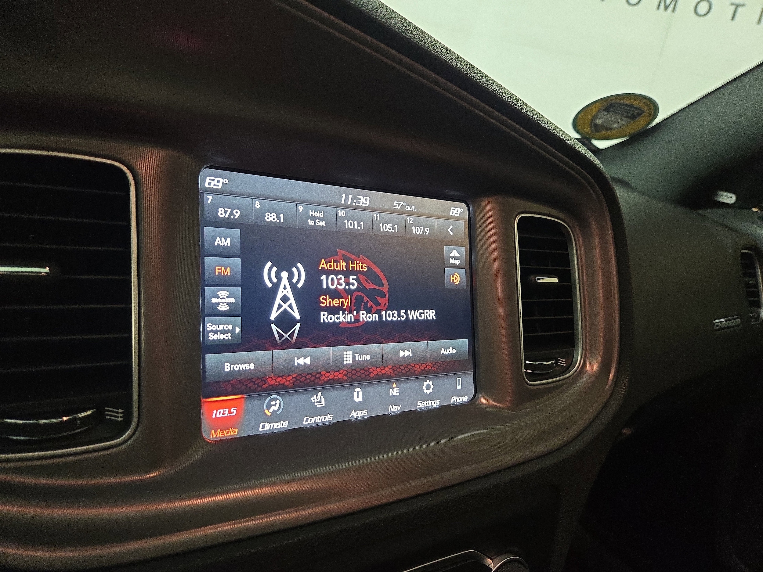 2023 Dodge Charger R/T - Photo 19