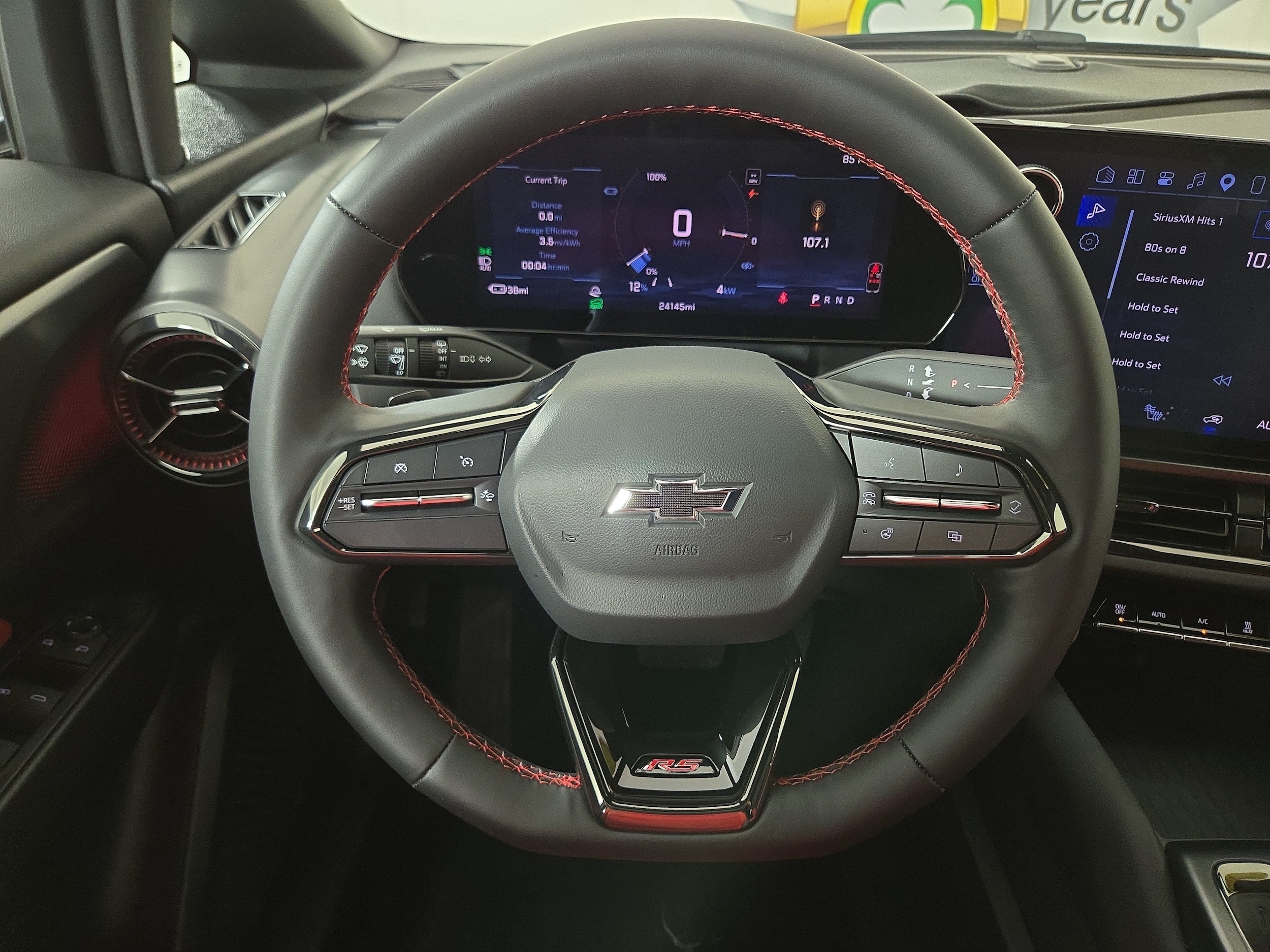 2024 Chevrolet Equinox EV RS - Photo 14