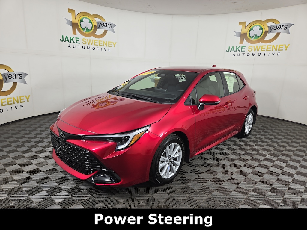 Used 2025 Toyota Corolla Hatchback SE Hatchback