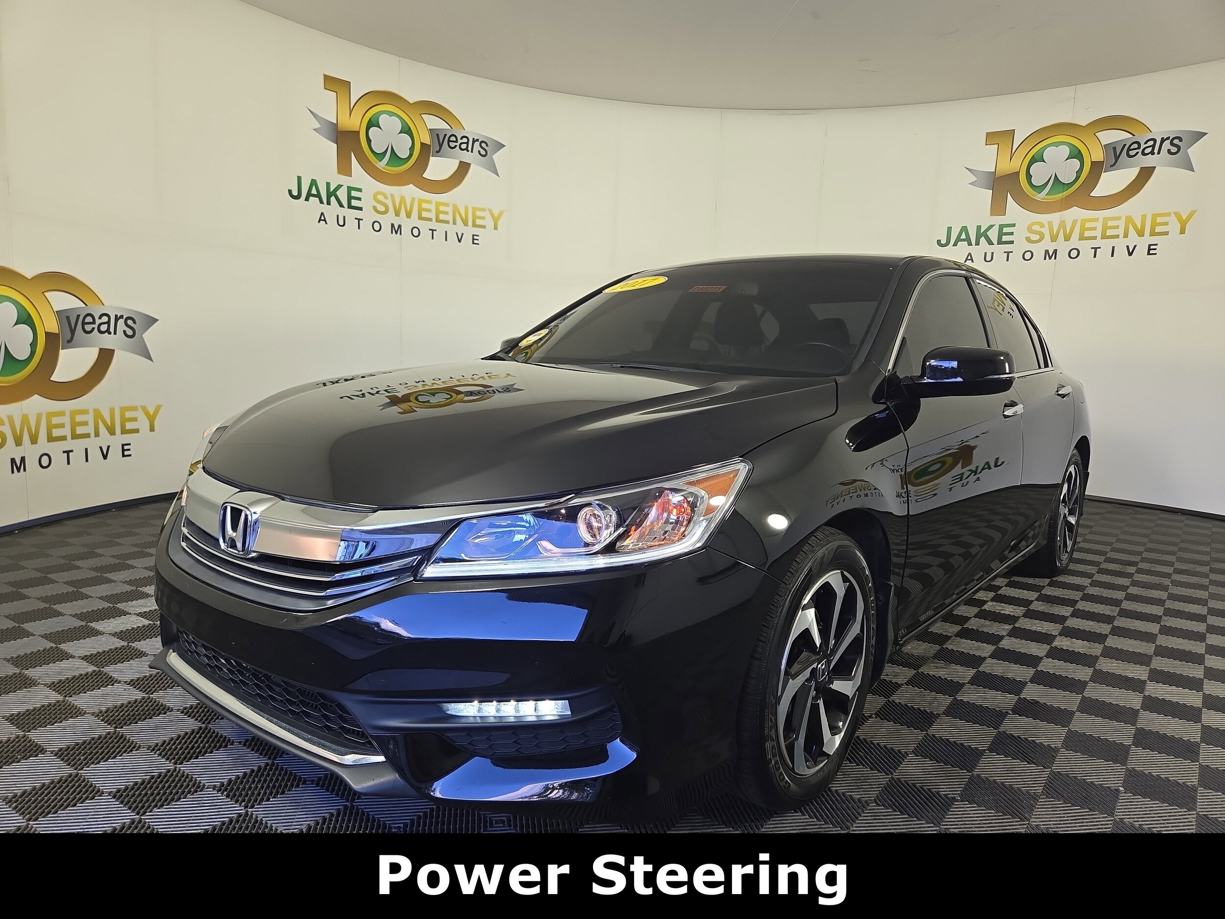 2017 Honda Accord EX-L V6 photo 2