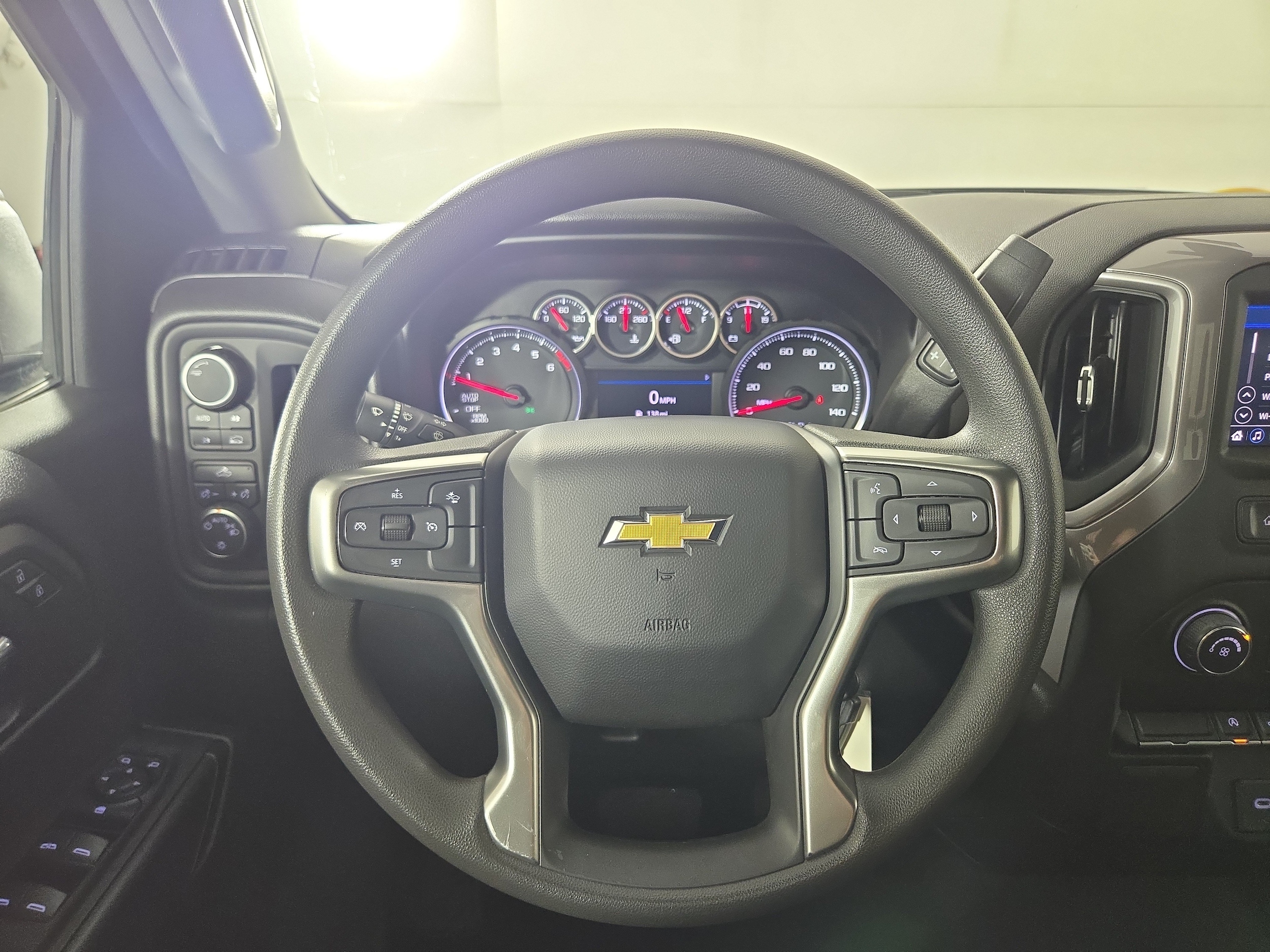 2022 Chevrolet Silverado 1500 Limited Custom - Photo 14