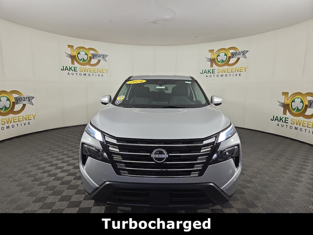 Used 2024 Nissan Rogue SV SUV