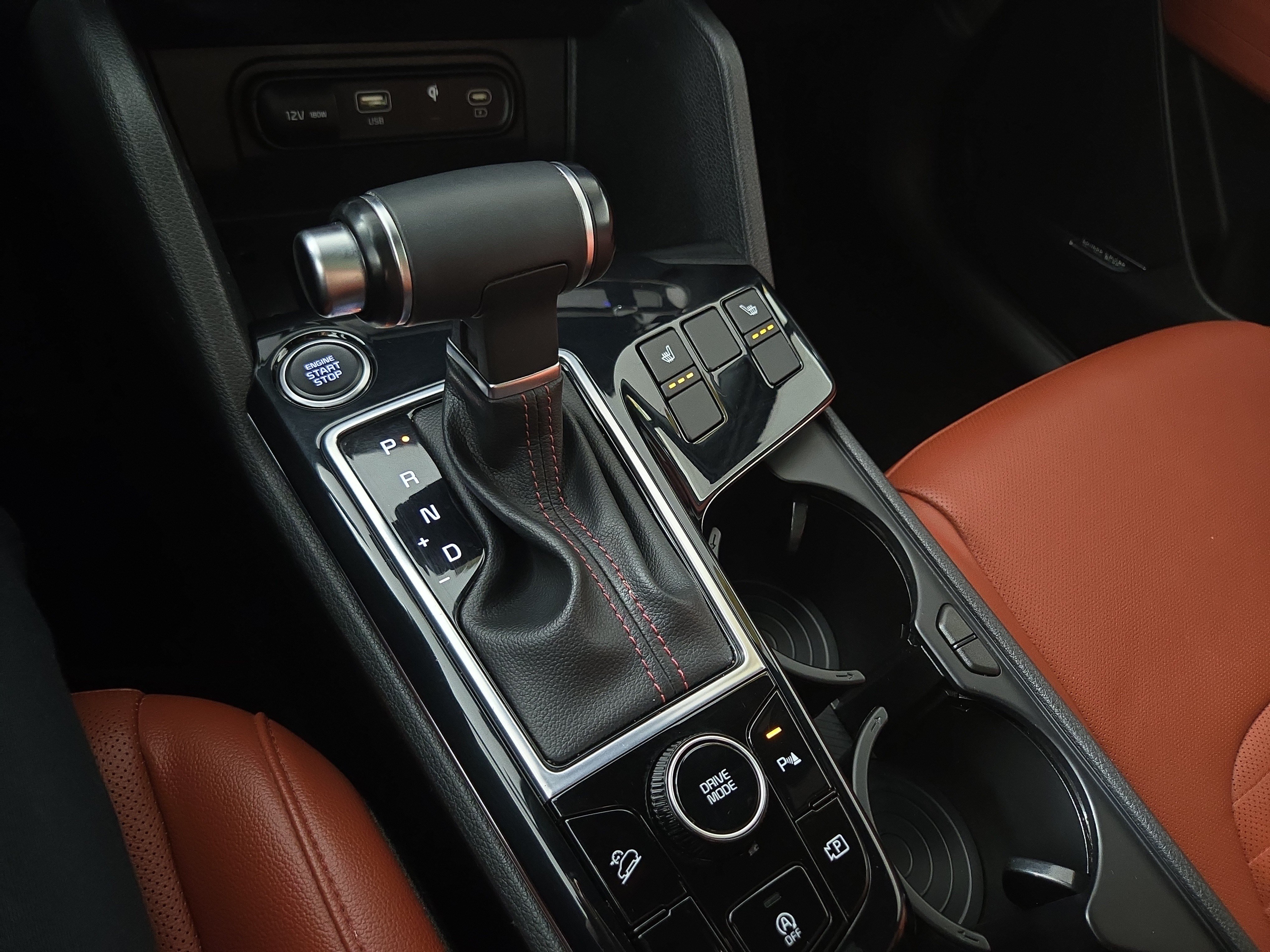2024 Kia Sportage SX - Photo 23
