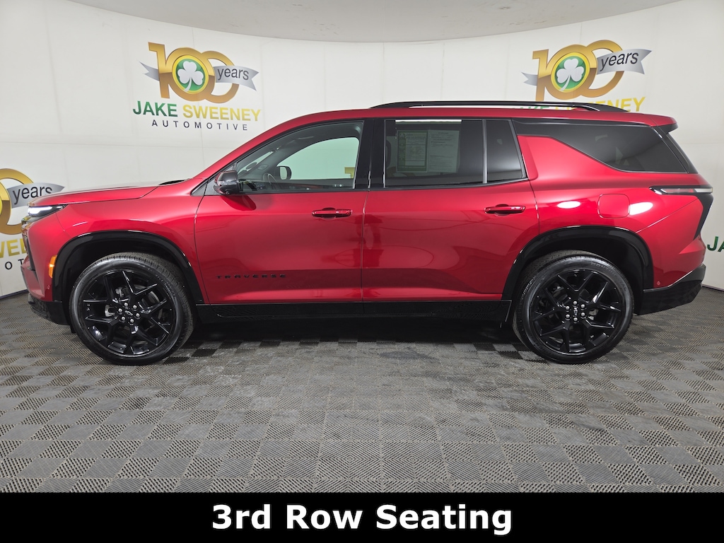Used 2024 Chevrolet Traverse RS SUV