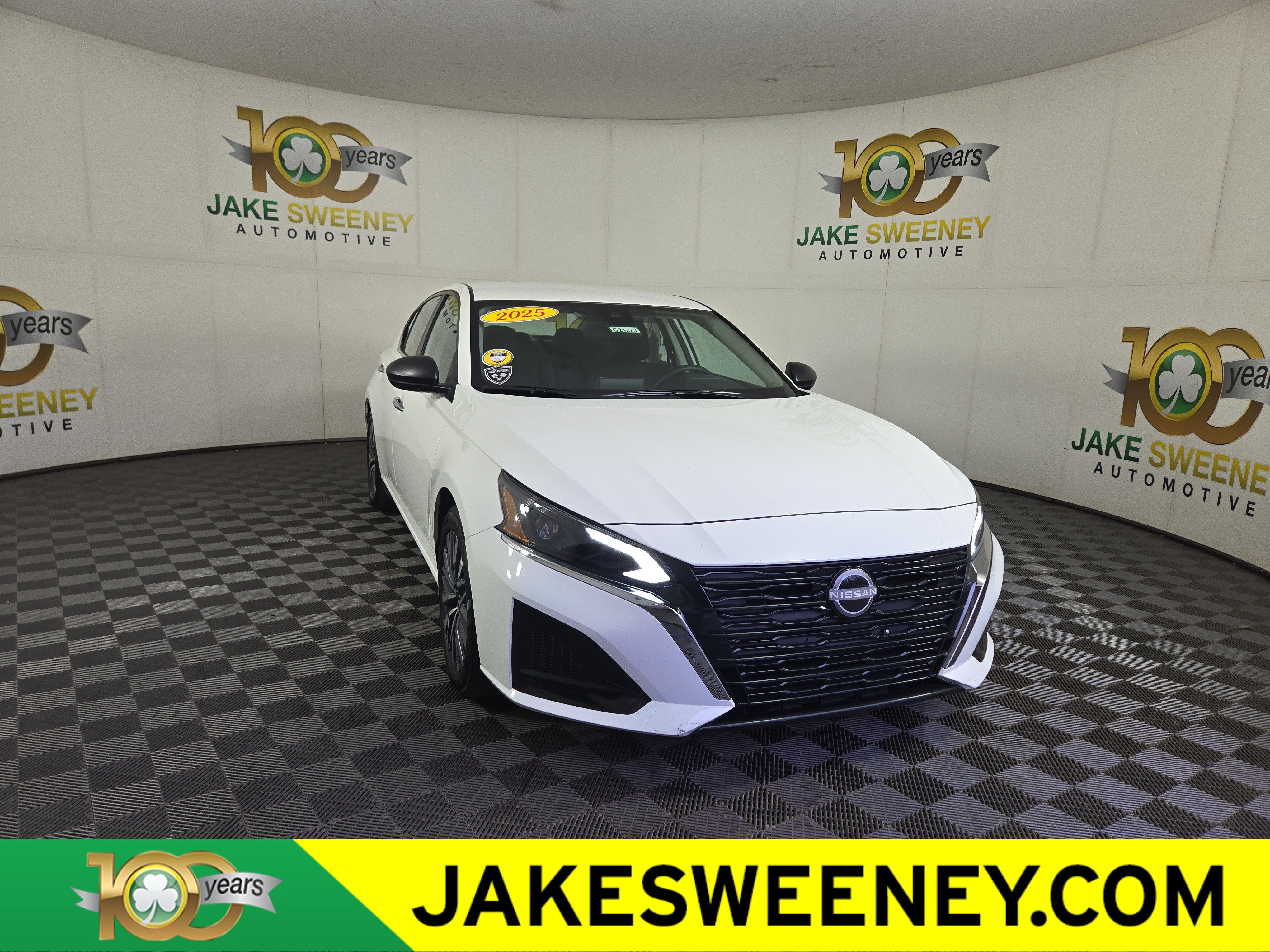 2025 Nissan Altima SV Sedan