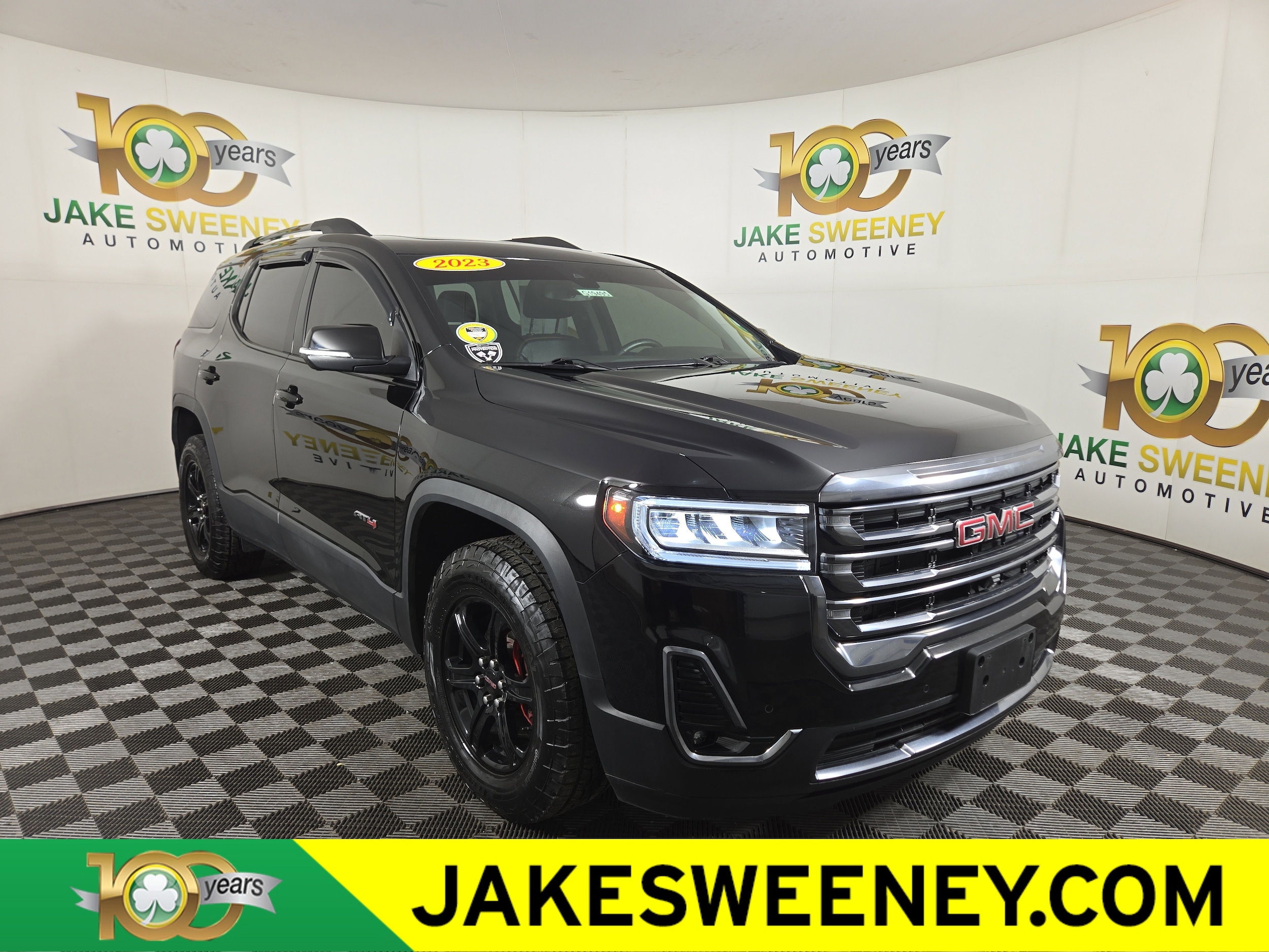 2023 GMC Acadia AT4's photo