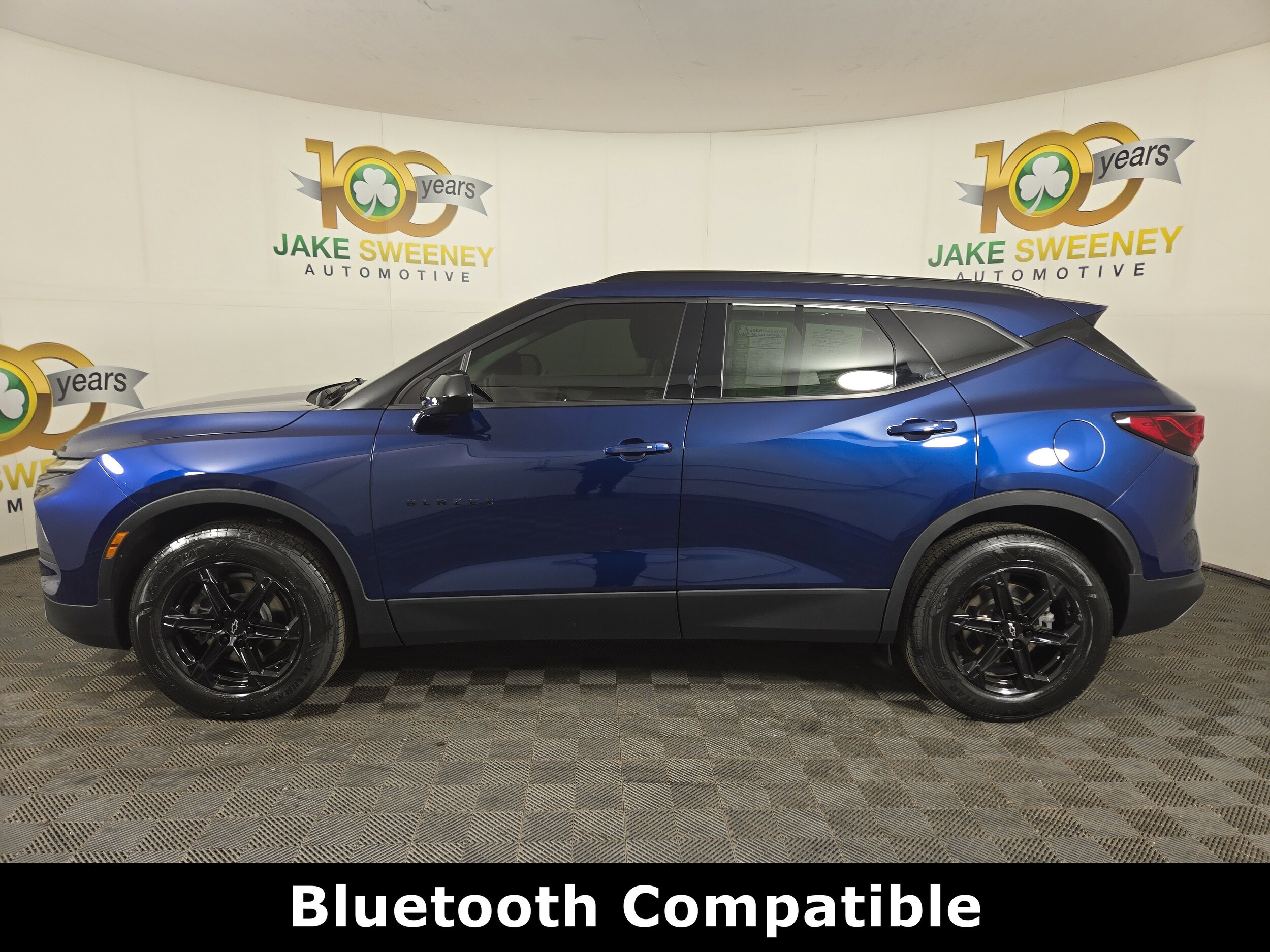 2023 Chevrolet Blazer 2LT photo 3