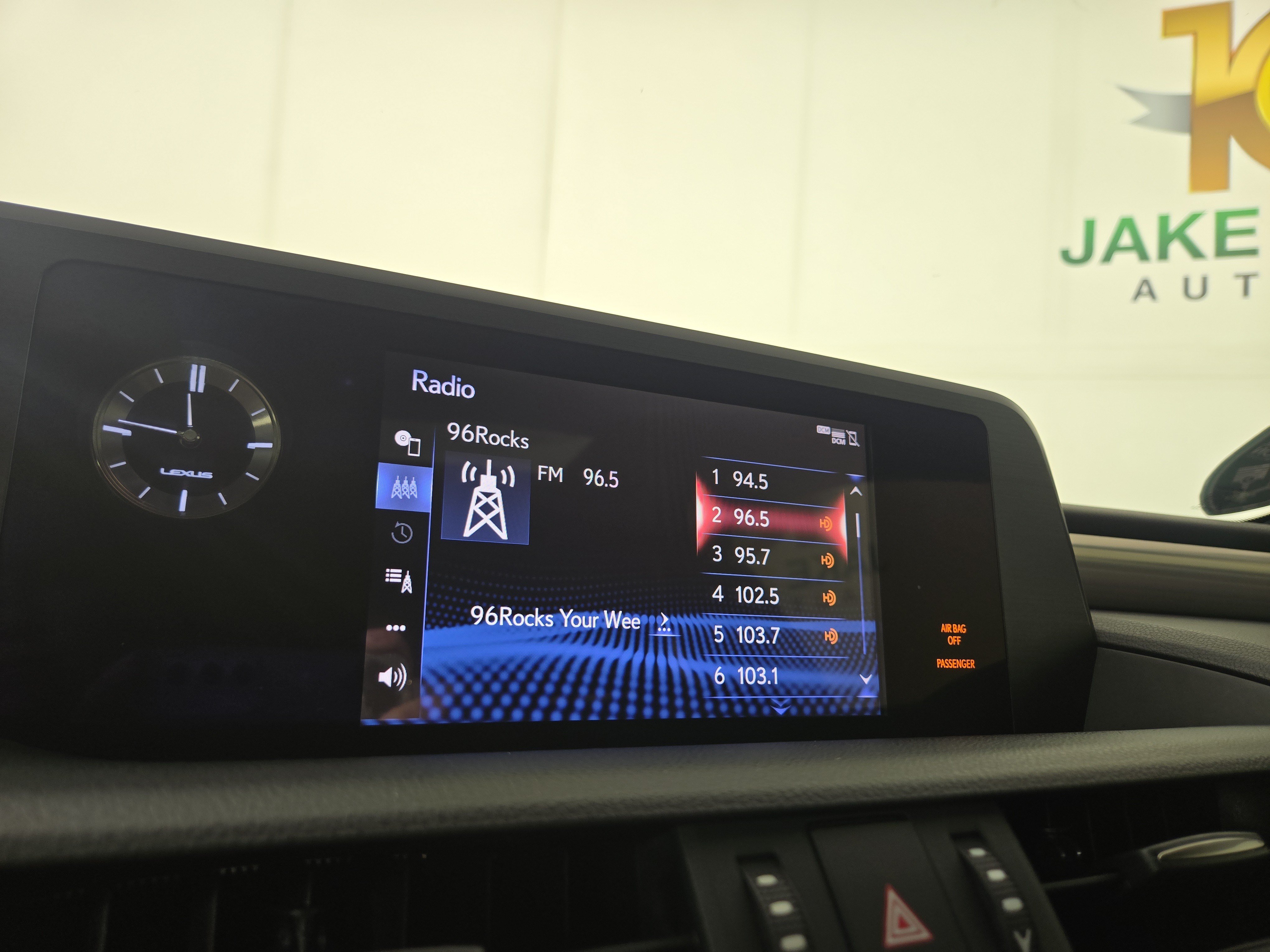 2021 Lexus ES F SPORT - Photo 19